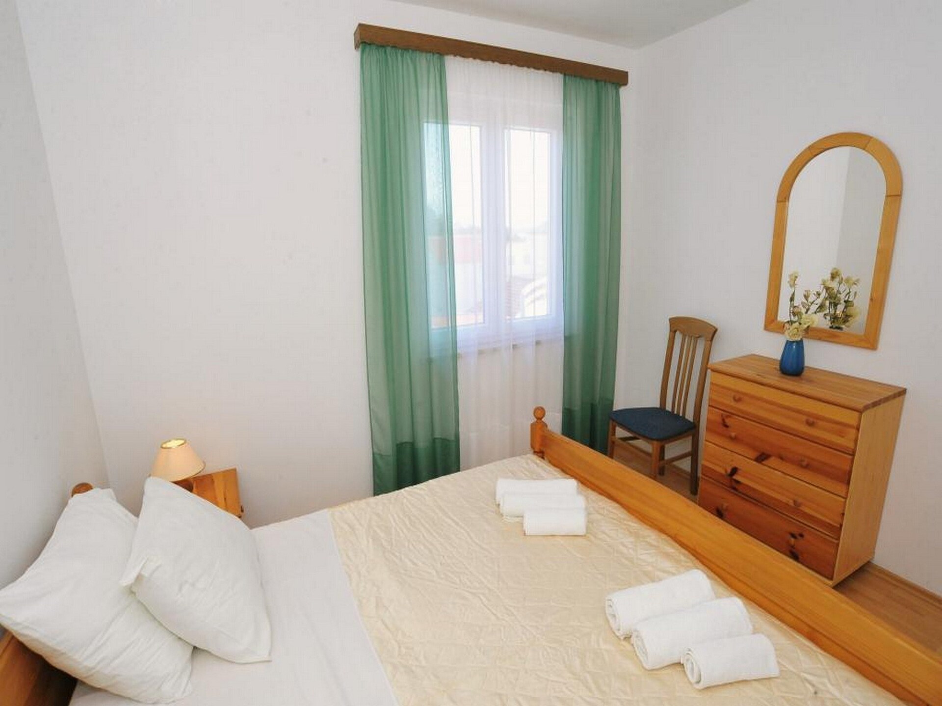 Rustiek appartement nabij strand in Sabunike met balkon - foto 10