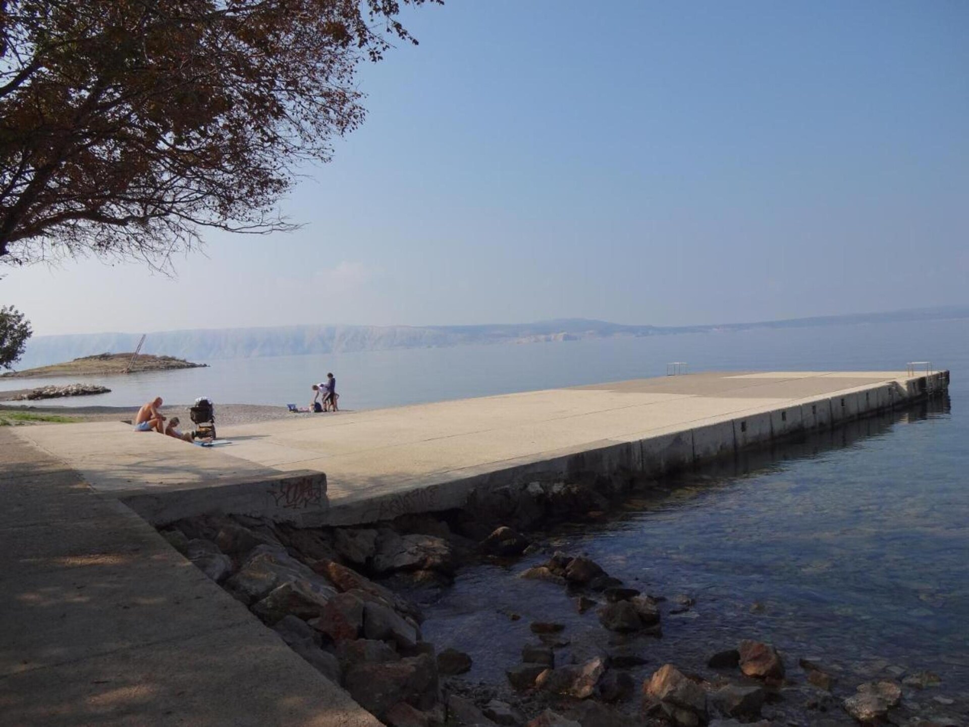 Luxe appartement in Makarska met zwembad en tuin - foto 25