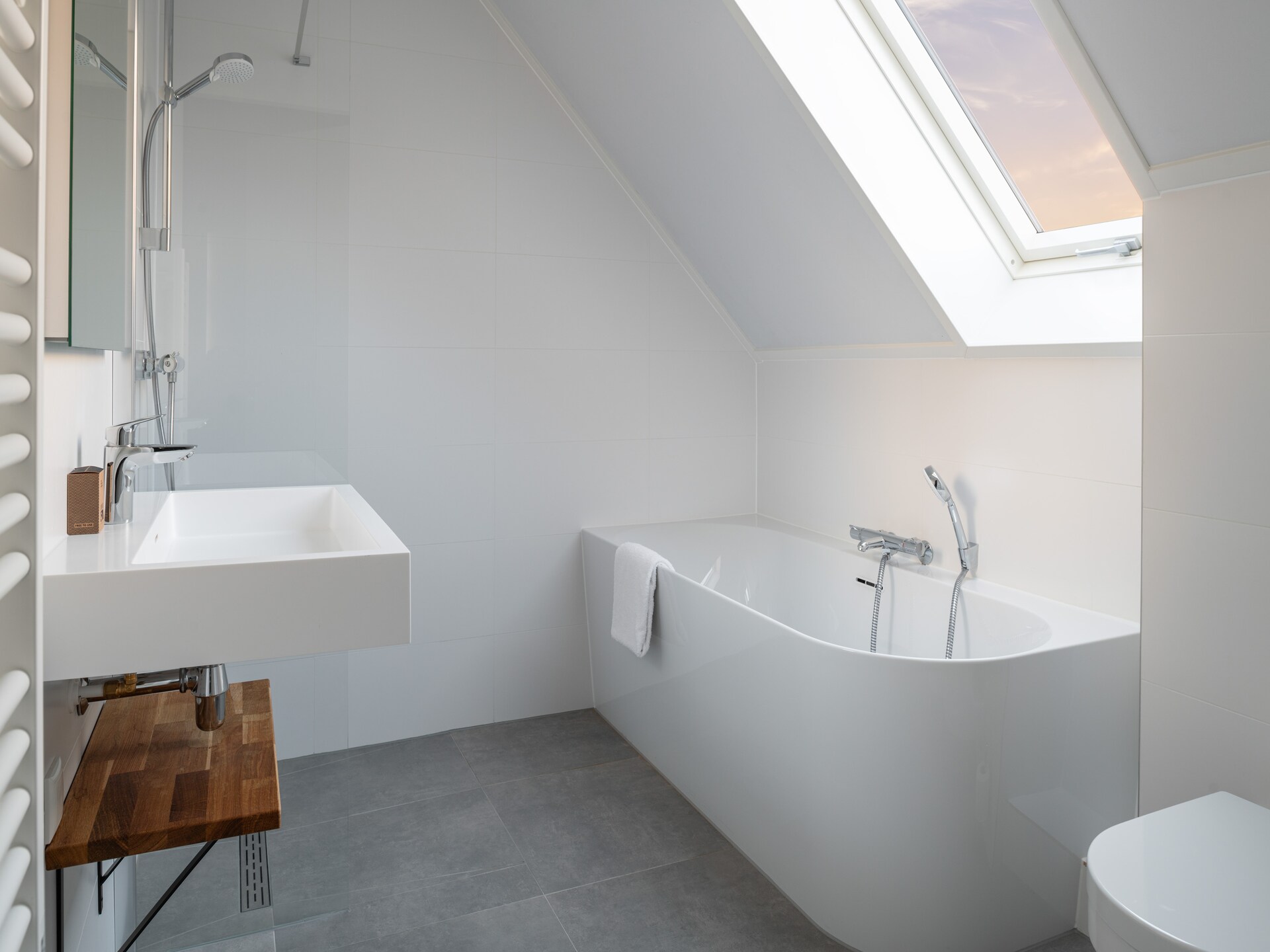 Modern vakantiehuis aan water op Resort Nieuwvliet-Bad, 1,2 km van zee - foto 17
