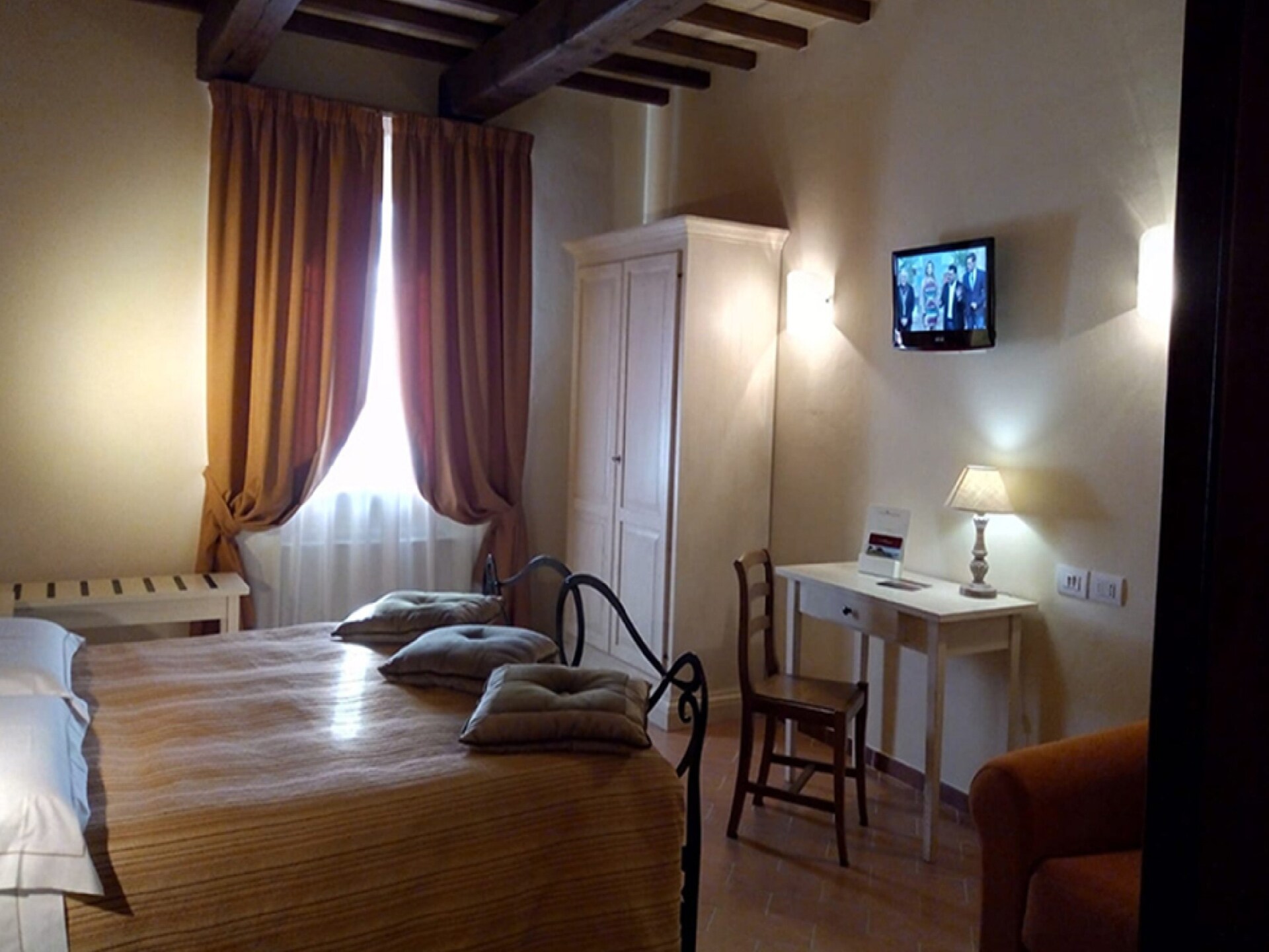 Vakantiehuis Perugino in Bettona: 3-kamer appartement met panoramisch zwembad - foto 7