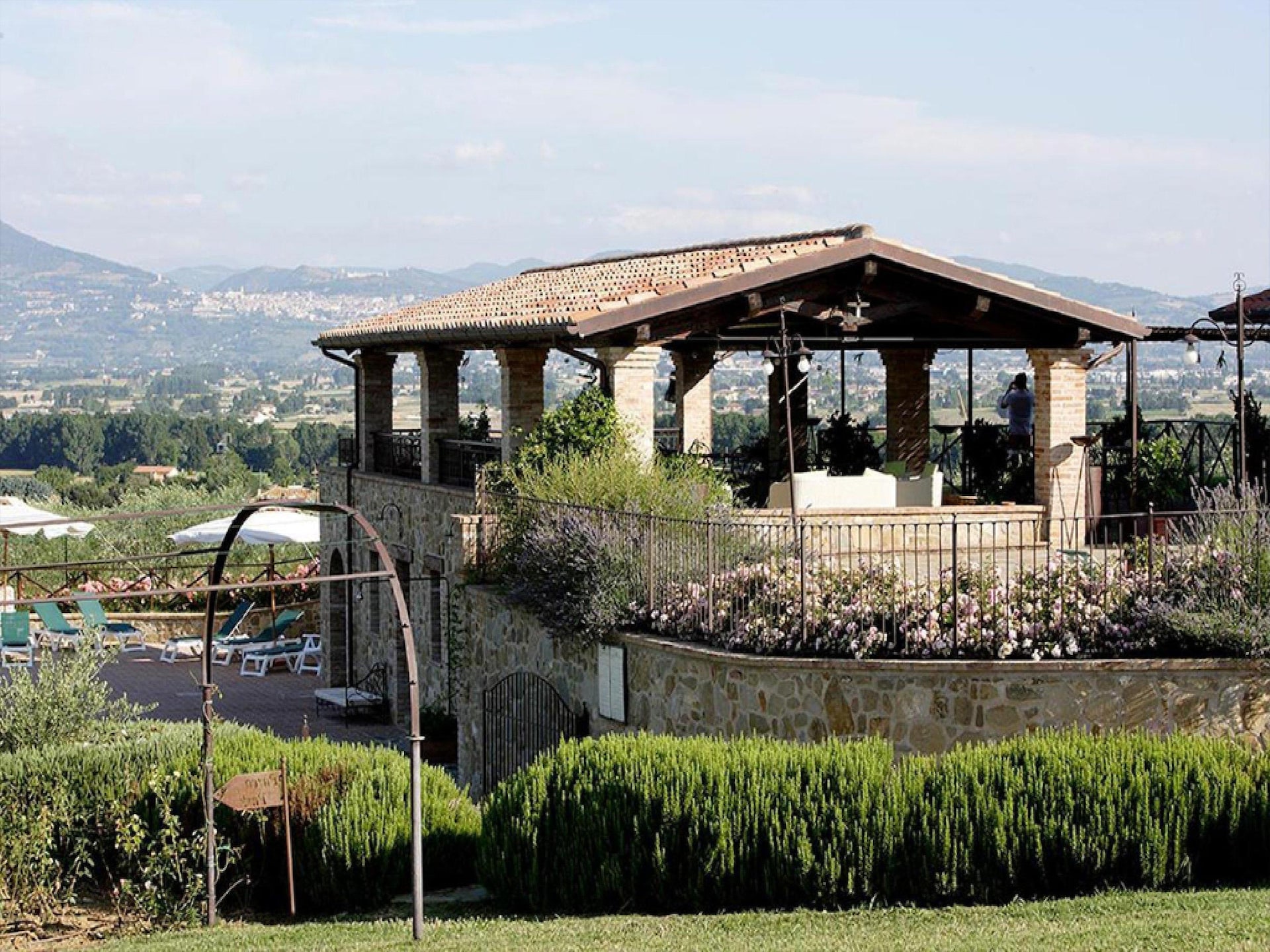 Vakantiehuis Perugino in Bettona: 3-kamer appartement met panoramisch zwembad - foto 23