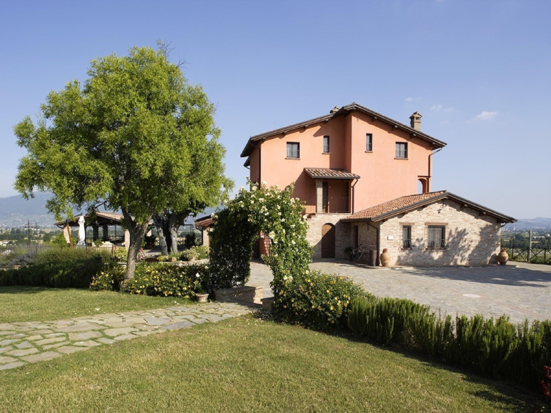 Vakantiehuis Perugino in Bettona: 3-kamer appartement met panoramisch zwembad - foto 18