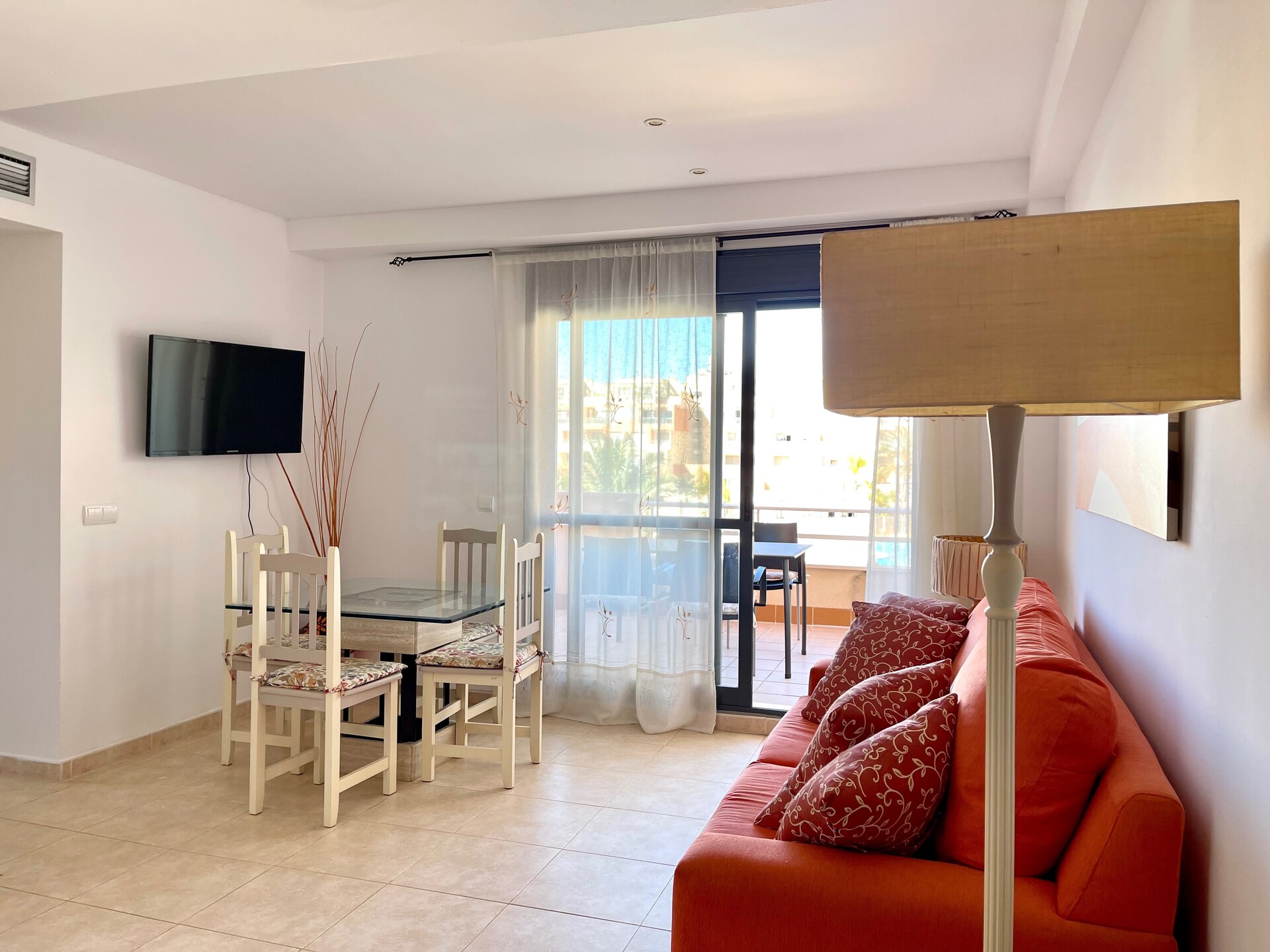 Licht appartement op 100 meter van strand Vera Playa met zwembad - foto 19