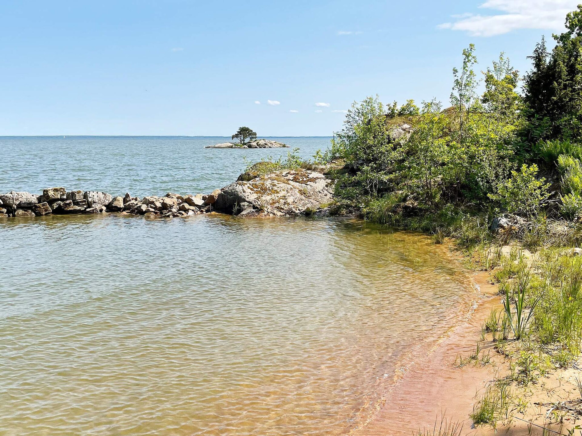 8-persoons vakantiehuis aan het meer in Brålanda - foto 18