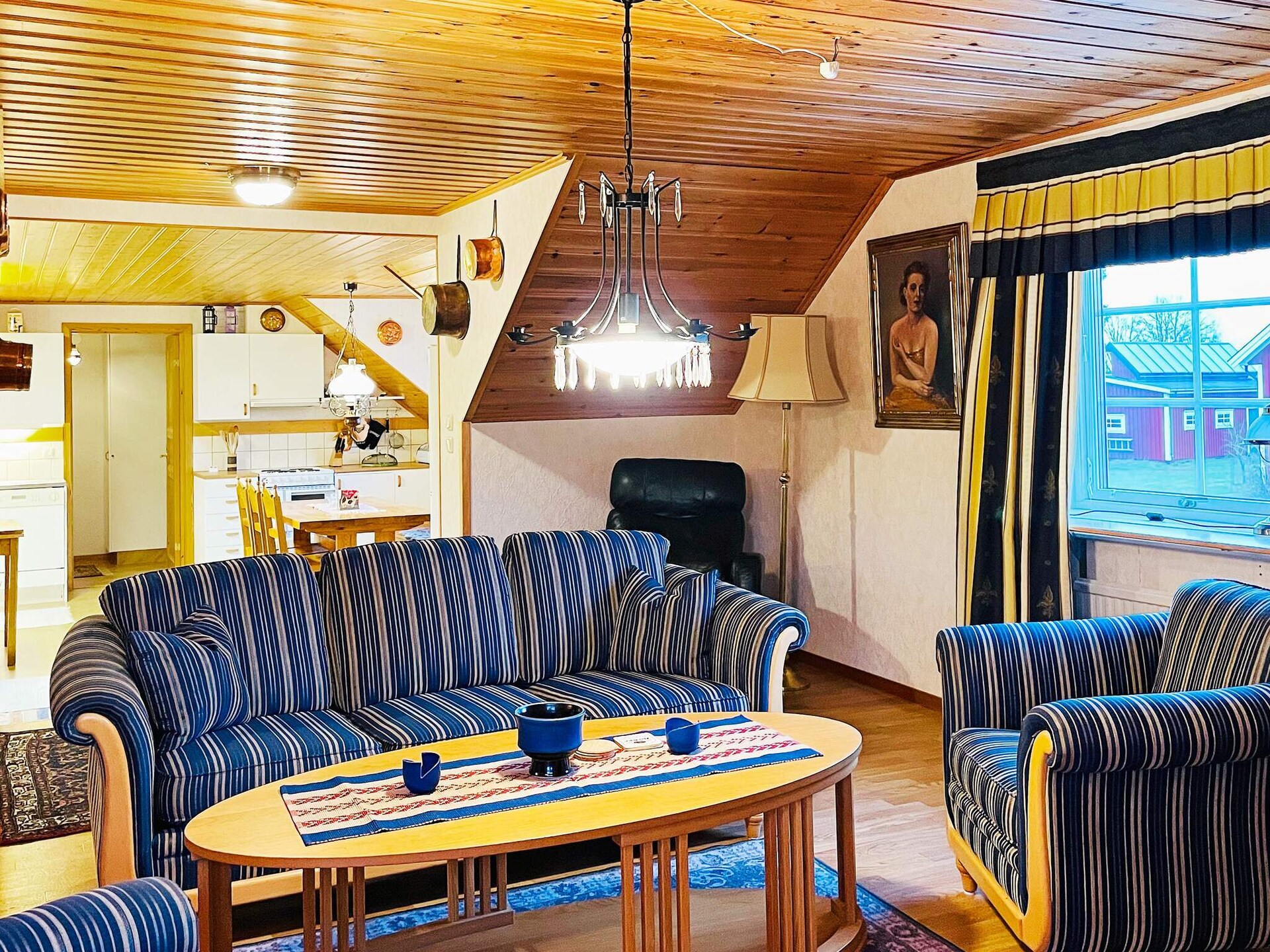 8-persoons vakantiehuis aan het meer in Brålanda - foto 19