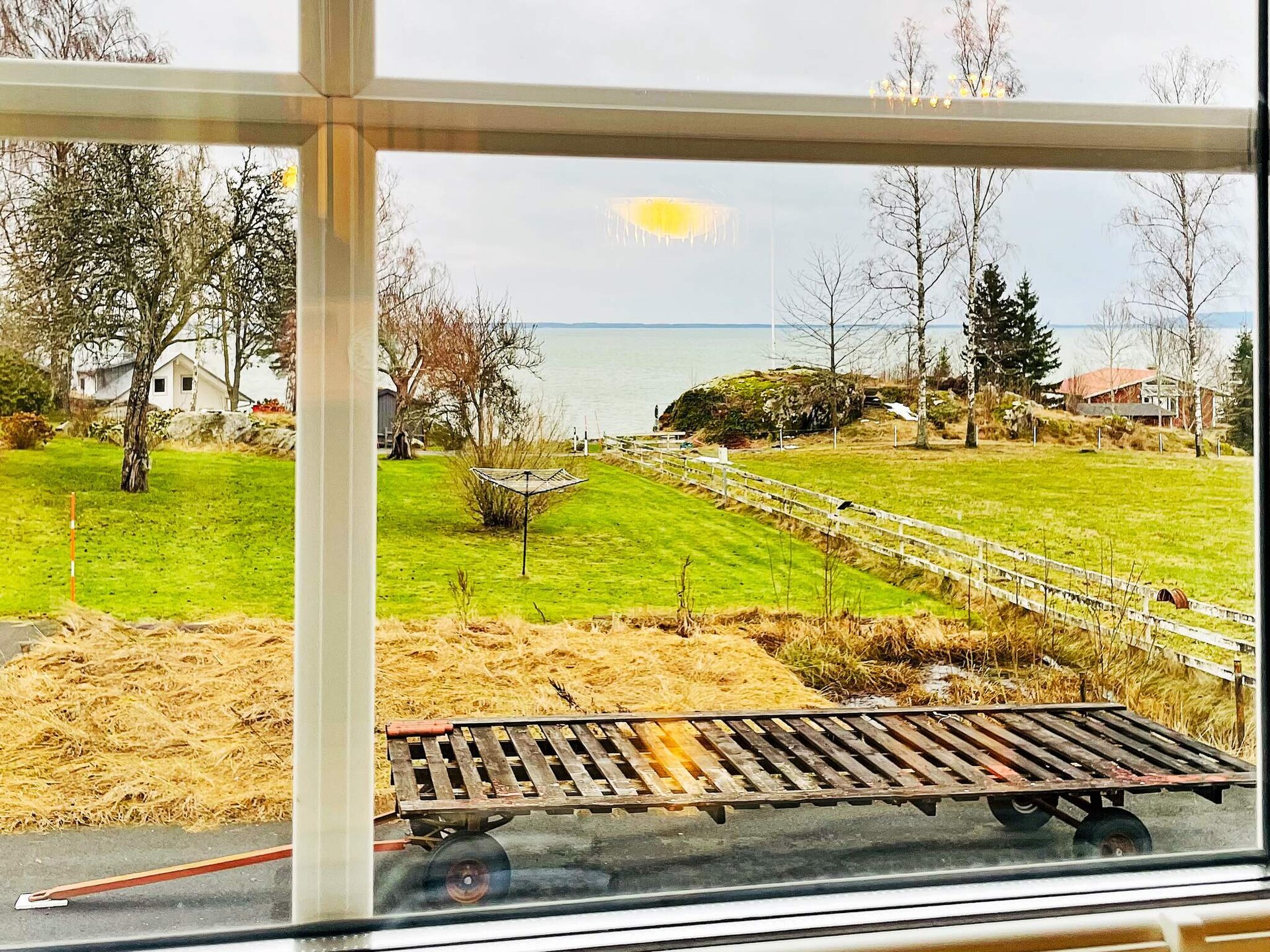 8-persoons vakantiehuis aan het meer in Brålanda - foto 23