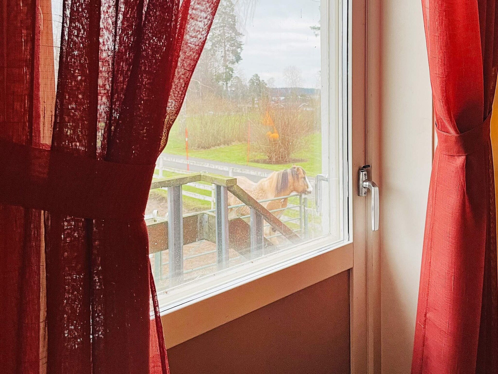 8-persoons vakantiehuis aan het meer in Brålanda - foto 33