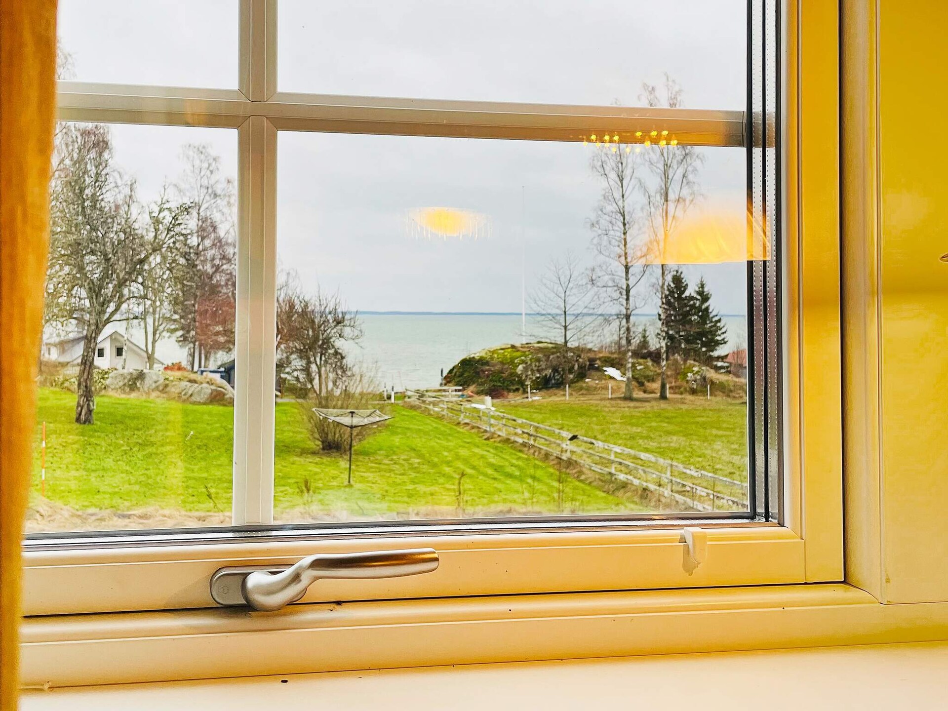 8-persoons vakantiehuis aan het meer in Brålanda - foto 41