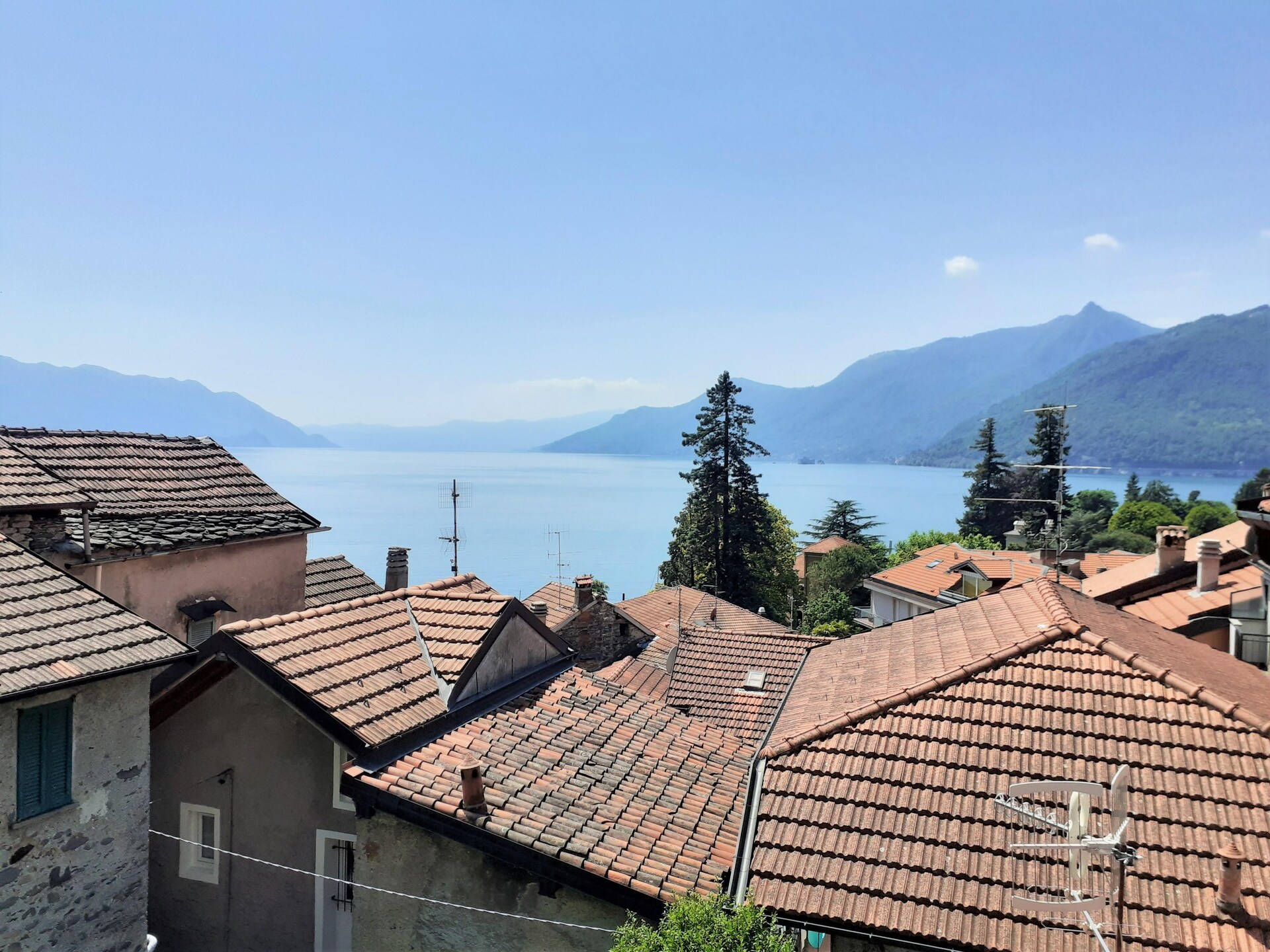 Rustiek vakantiehuis aan het Lago Maggiore met privétuin, op 100m van het strand - foto 8