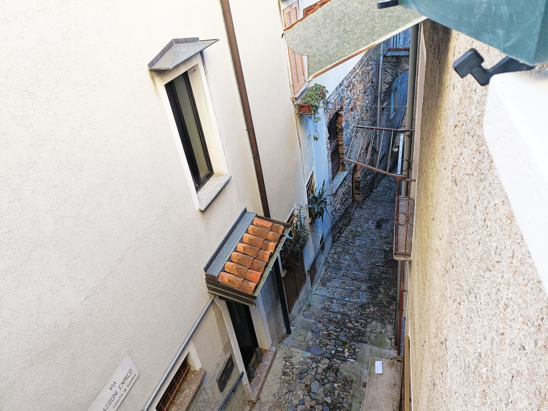 Rustiek vakantiehuis aan het Lago Maggiore met privétuin, op 100m van het strand - foto 10