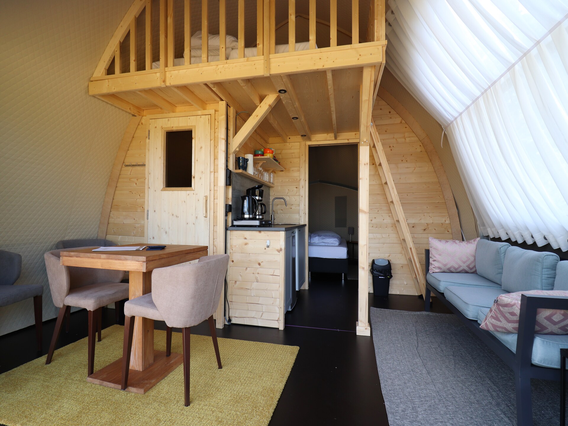 Wellness en luxe glamping in Tentlodge Fazant in Dalerveen - foto 5
