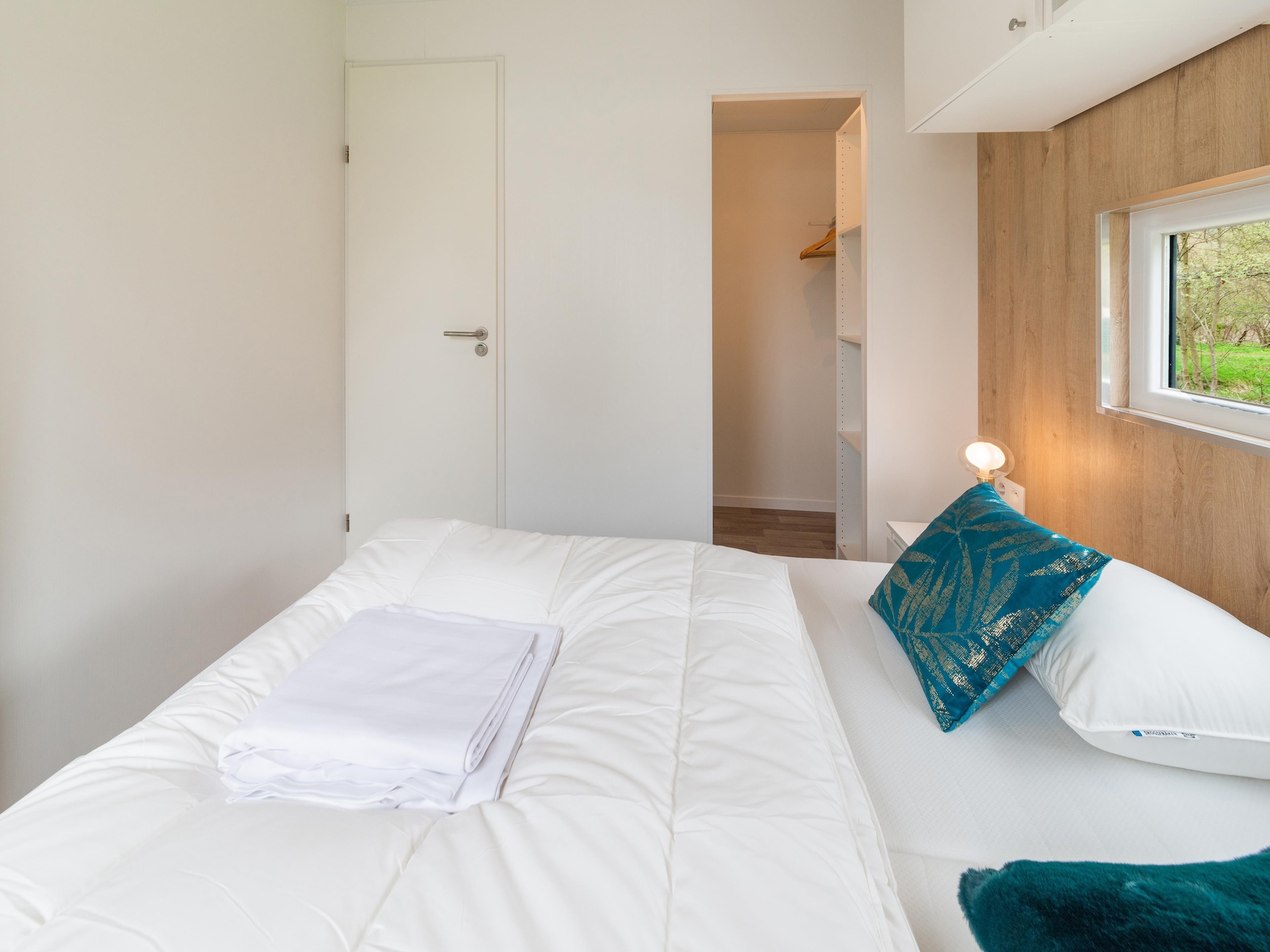6-persoons chalet aan het meer in Erezée: Le Baroudeur - foto 18