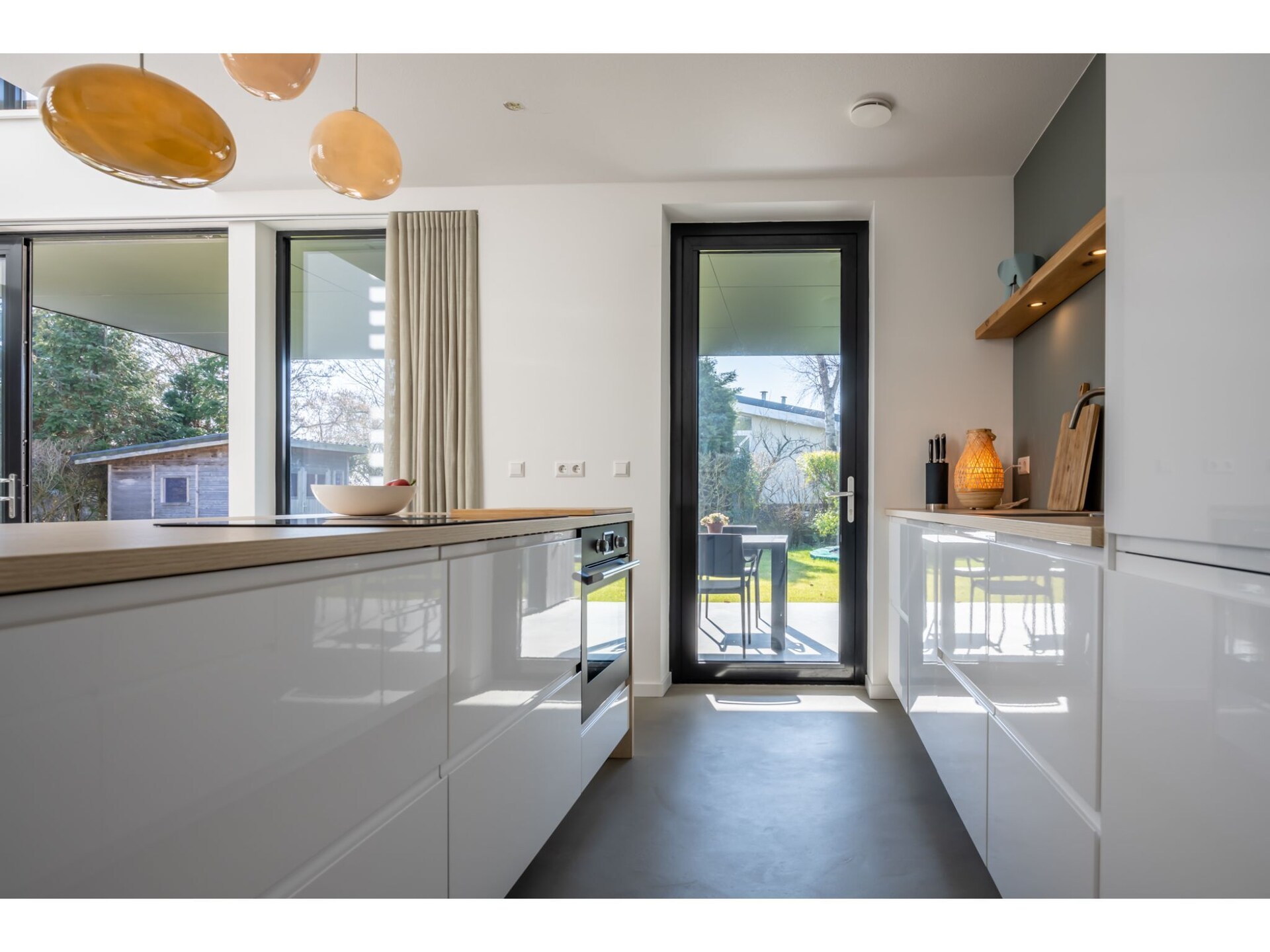 Modern vakantiehuis met buitenhaard aan Veerse Meer in Kamperland - foto 10