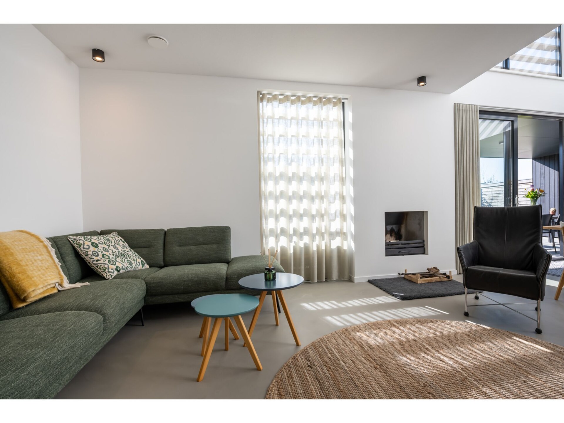 Modern vakantiehuis met buitenhaard aan Veerse Meer in Kamperland - foto 5