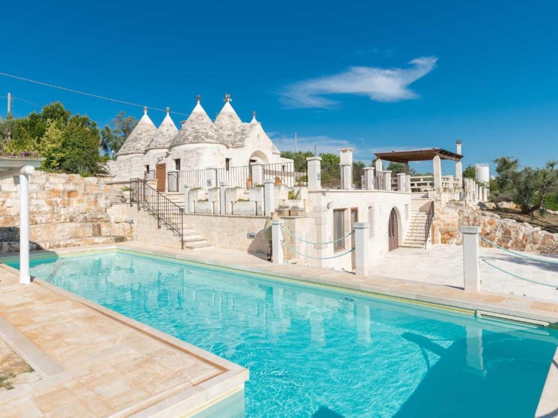 Authentiek Trullo Il Pupineto nabij Ostuni met privézwembad - foto 1