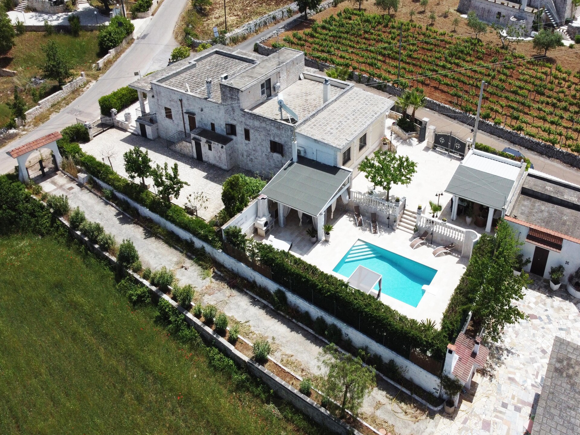 Luxe villa met zwembad en pizzaoven in Locorotondo, Apulië - foto 47