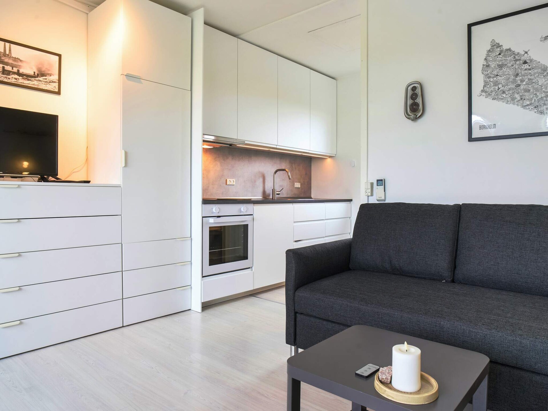 Licht vakantiehuis met zeezicht en zwembad bij Allinge, op 750m van strand - foto 10