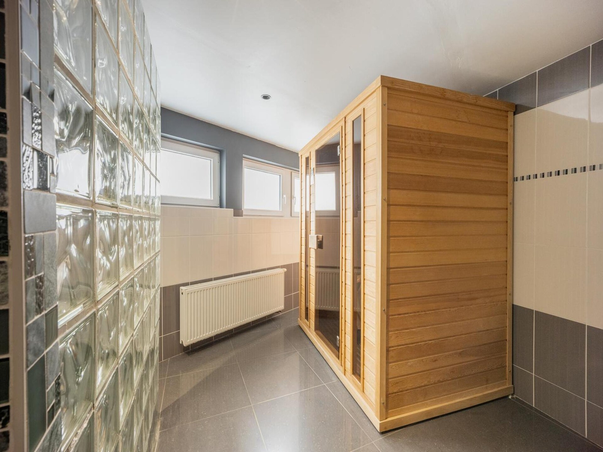 Luxe villa voor 10 personen met binnenzwembad, sauna & hamam in de bossen bij Verviers - foto 28