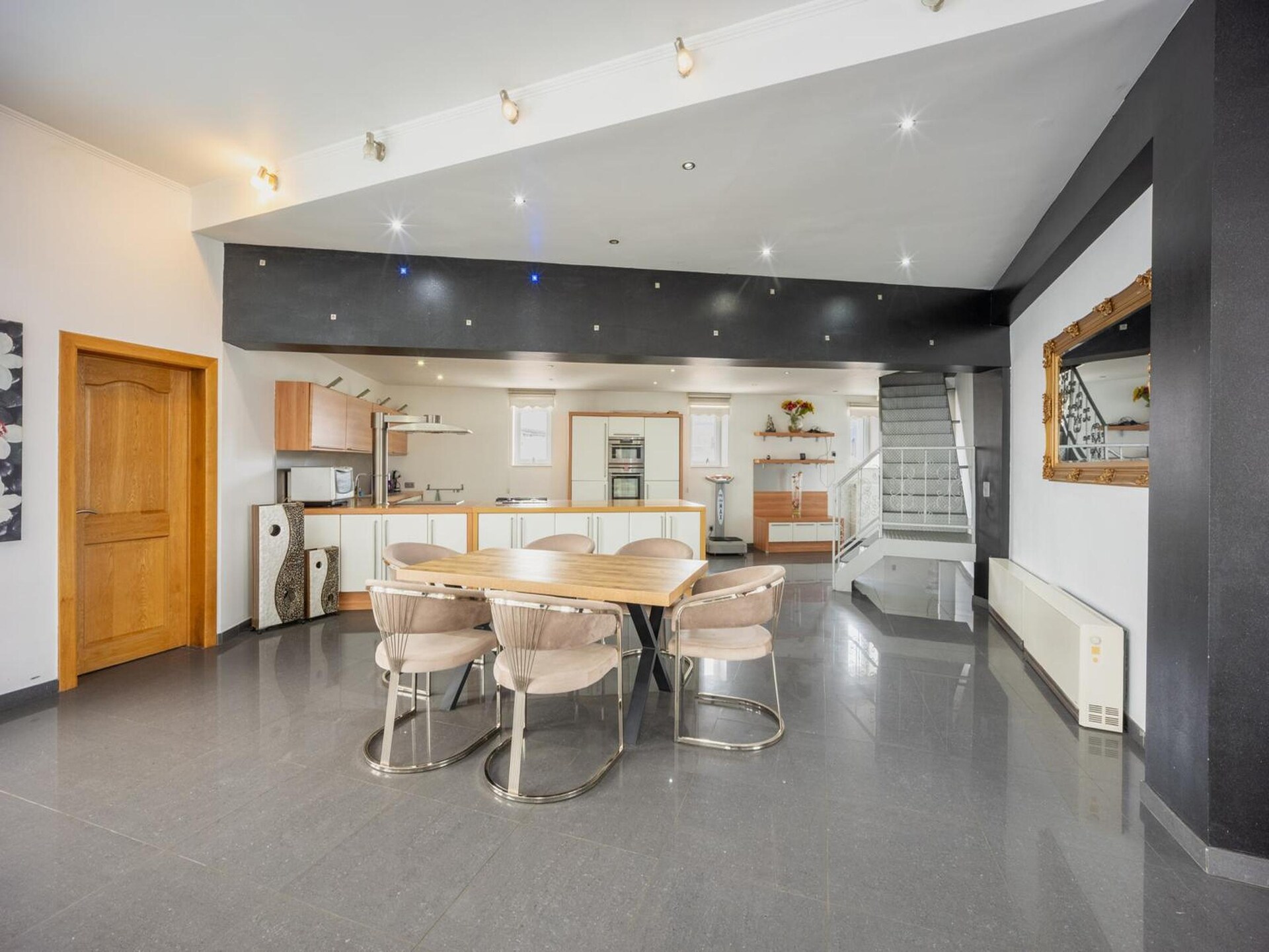 Luxe villa voor 10 personen met binnenzwembad, sauna & hamam in de bossen bij Verviers - foto 10