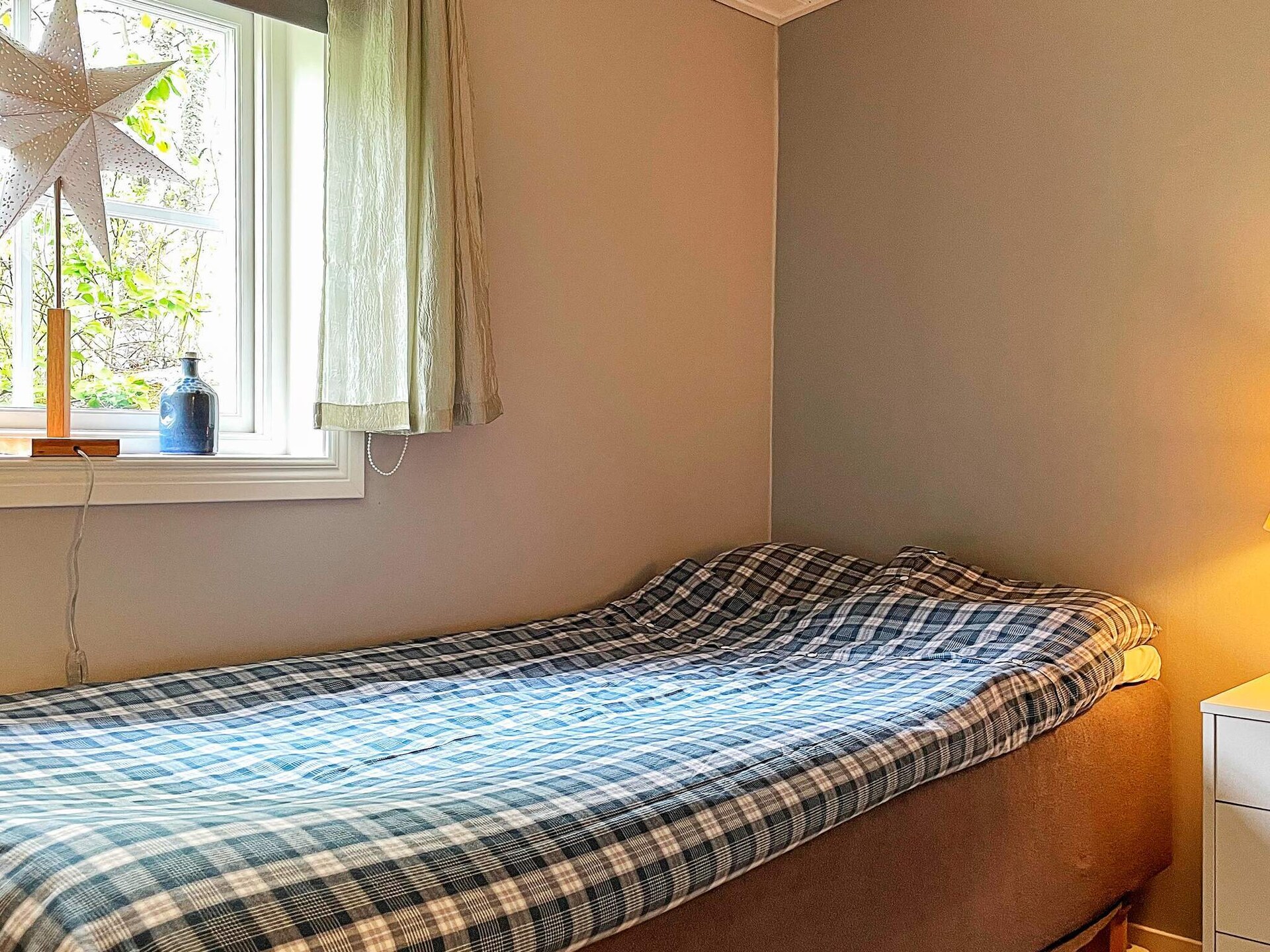 Vrijstaand vakantiehuis aan meer Järnlunden met privéstrand en roeiboot - foto 44