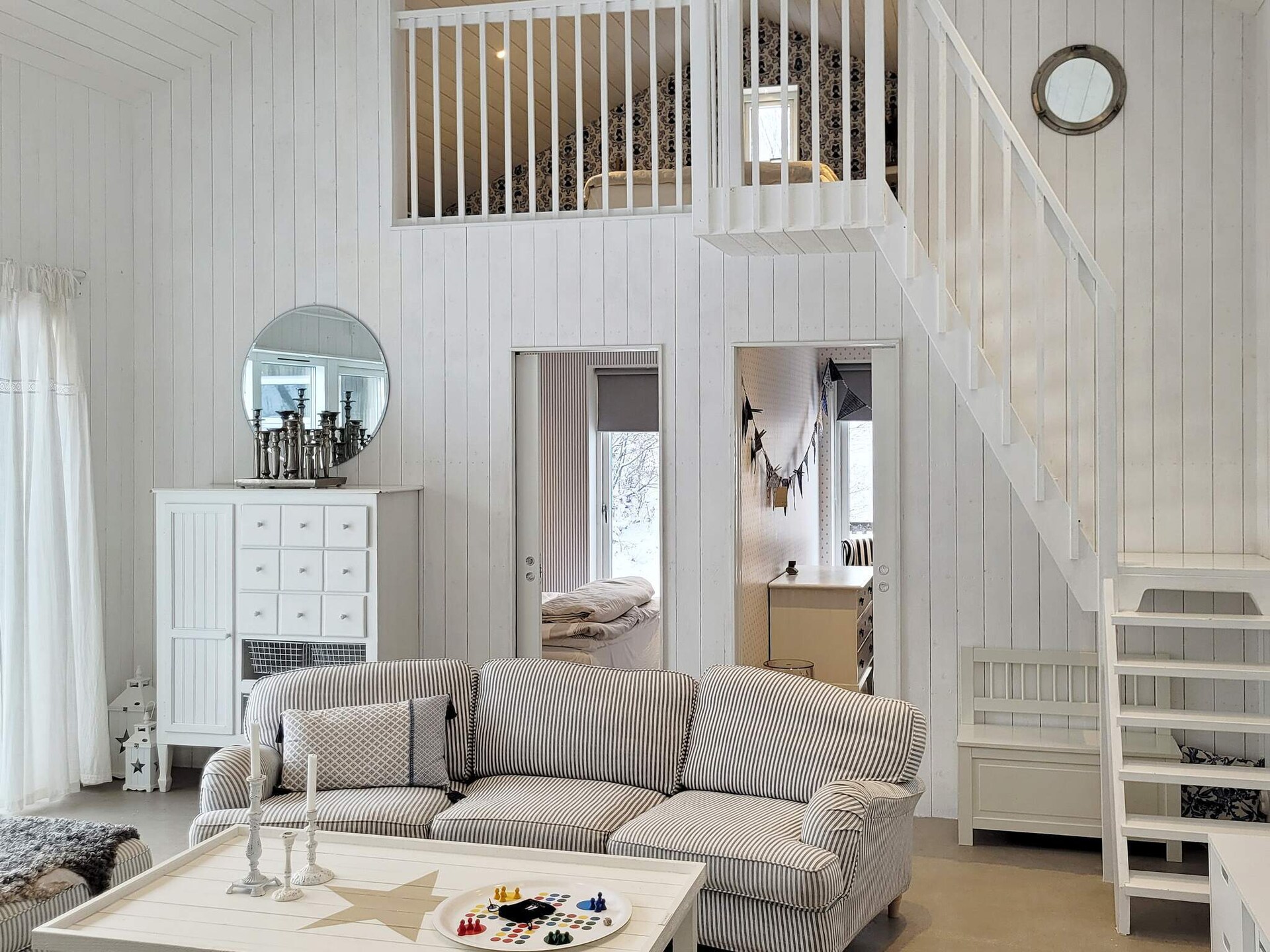 Op 450 m van zee: Modern vakantiehuis in Ellös voor 8 personen - foto 3