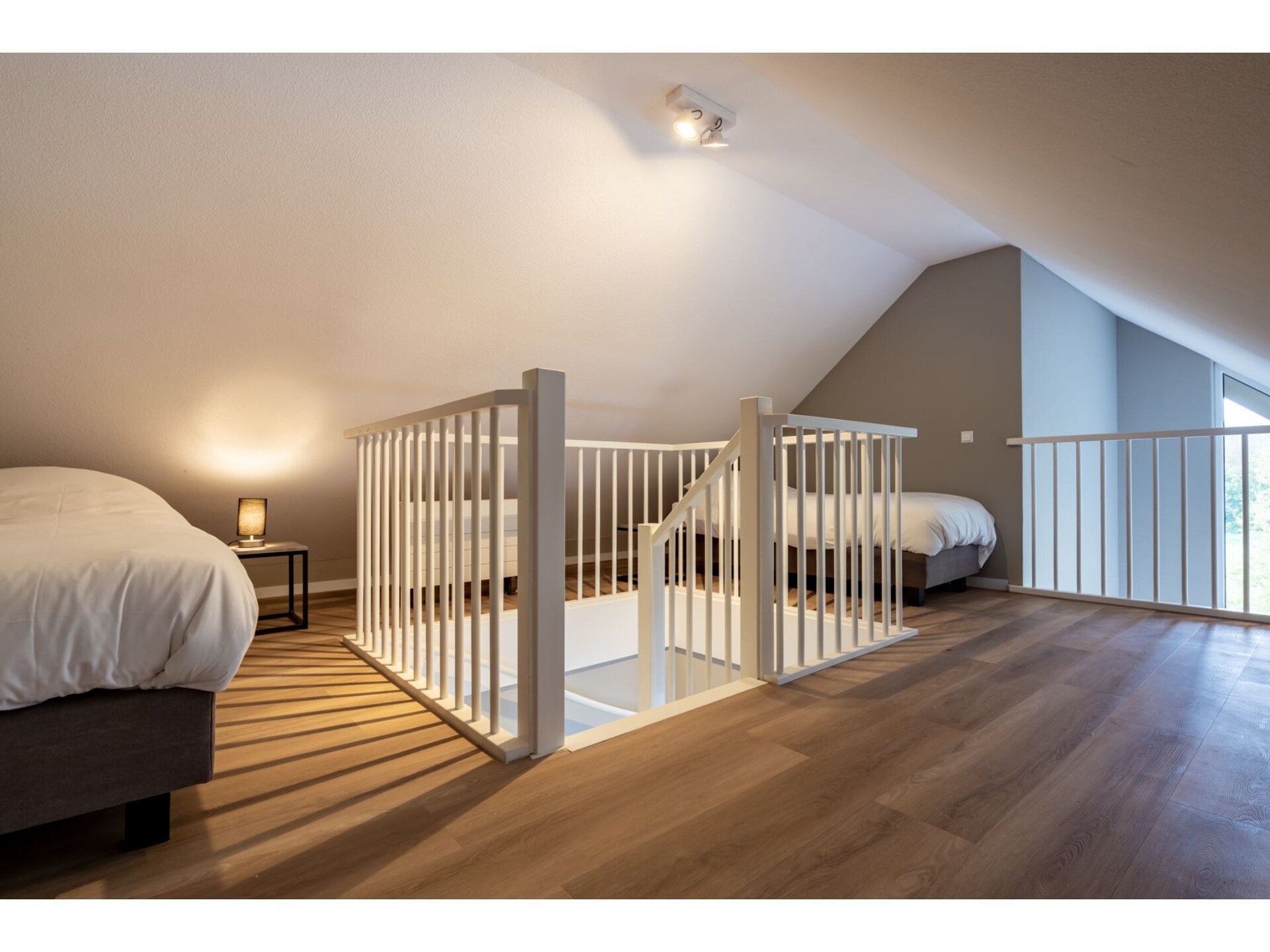 Luxe penthouse aan jachthaven Kamperland met uitzicht over polder - foto 11