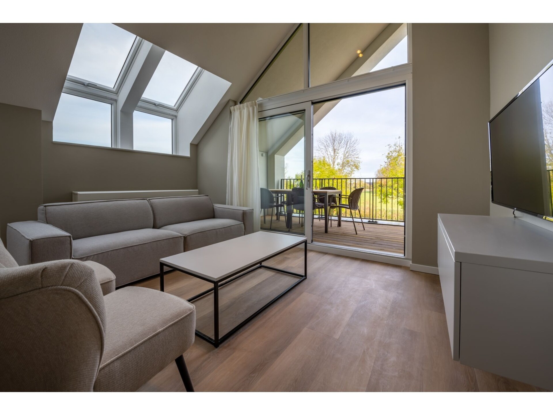 Luxe penthouse aan jachthaven Kamperland met uitzicht over polder - foto 22