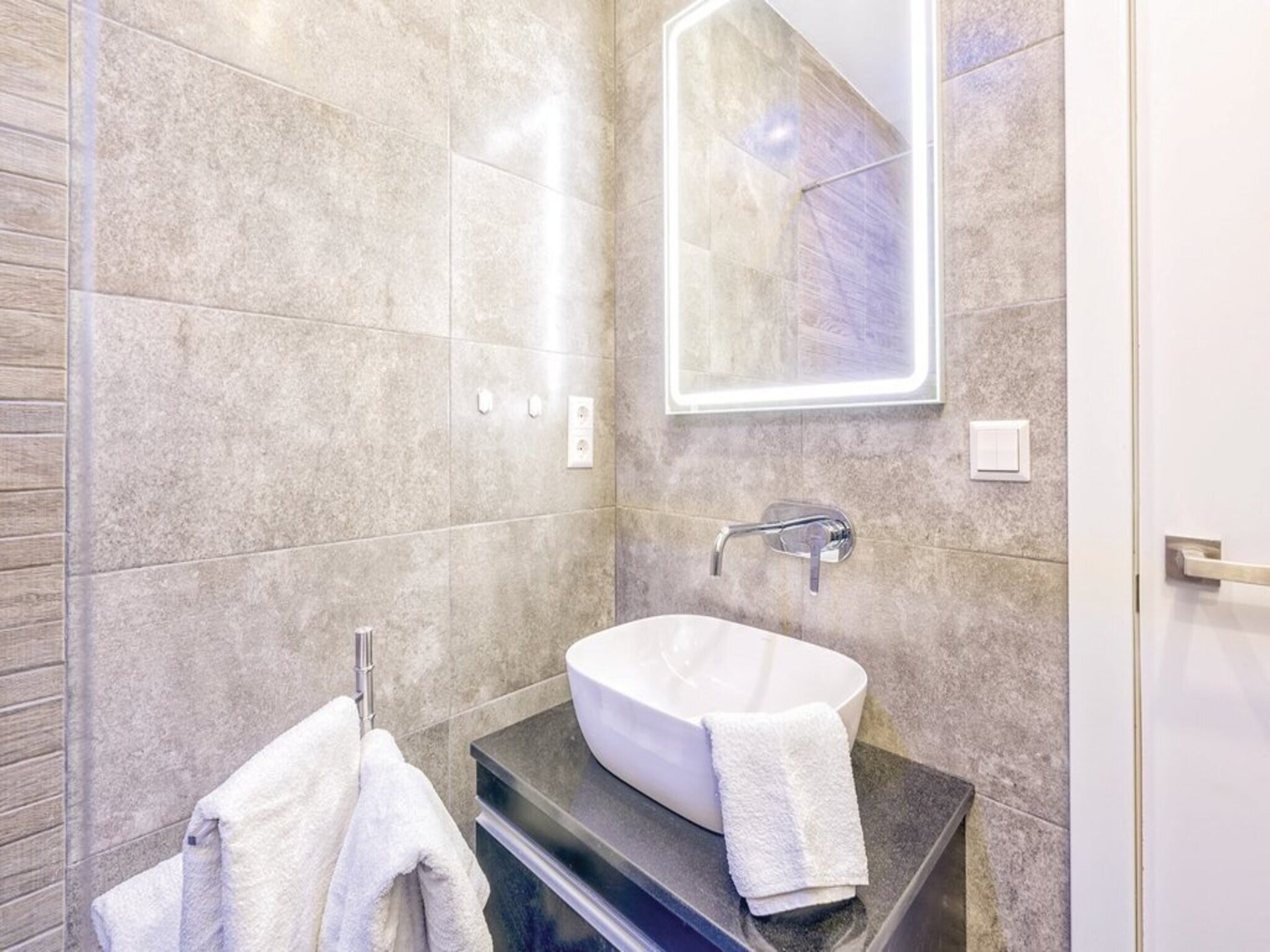 Perla de Algaida II: Elegant zeezicht appartement op 200m van het strand in Mijas - foto 16