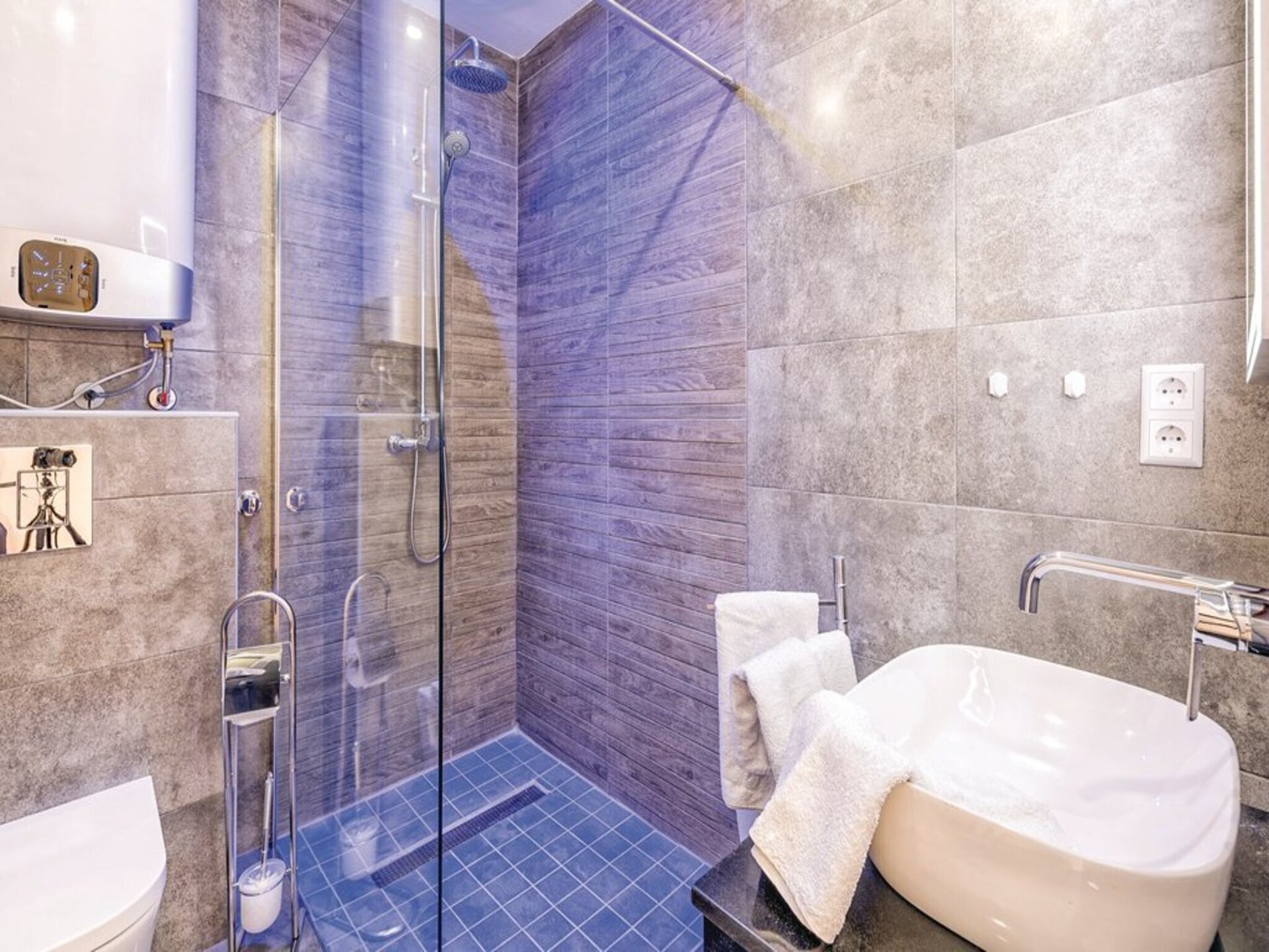 Perla de Algaida II: Elegant zeezicht appartement op 200m van het strand in Mijas - foto 17