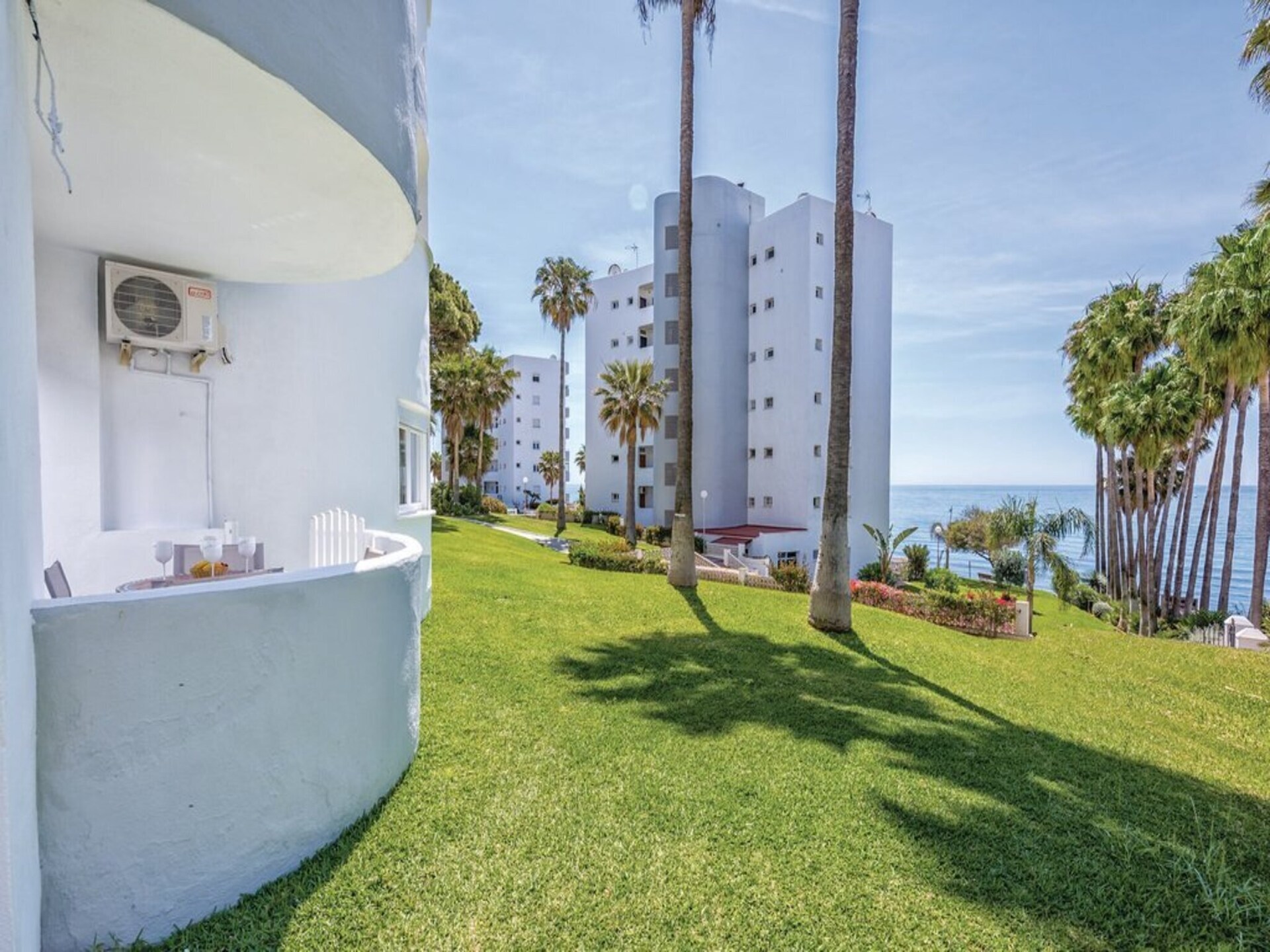 Perla de Algaida II: Elegant zeezicht appartement op 200m van het strand in Mijas - foto 6