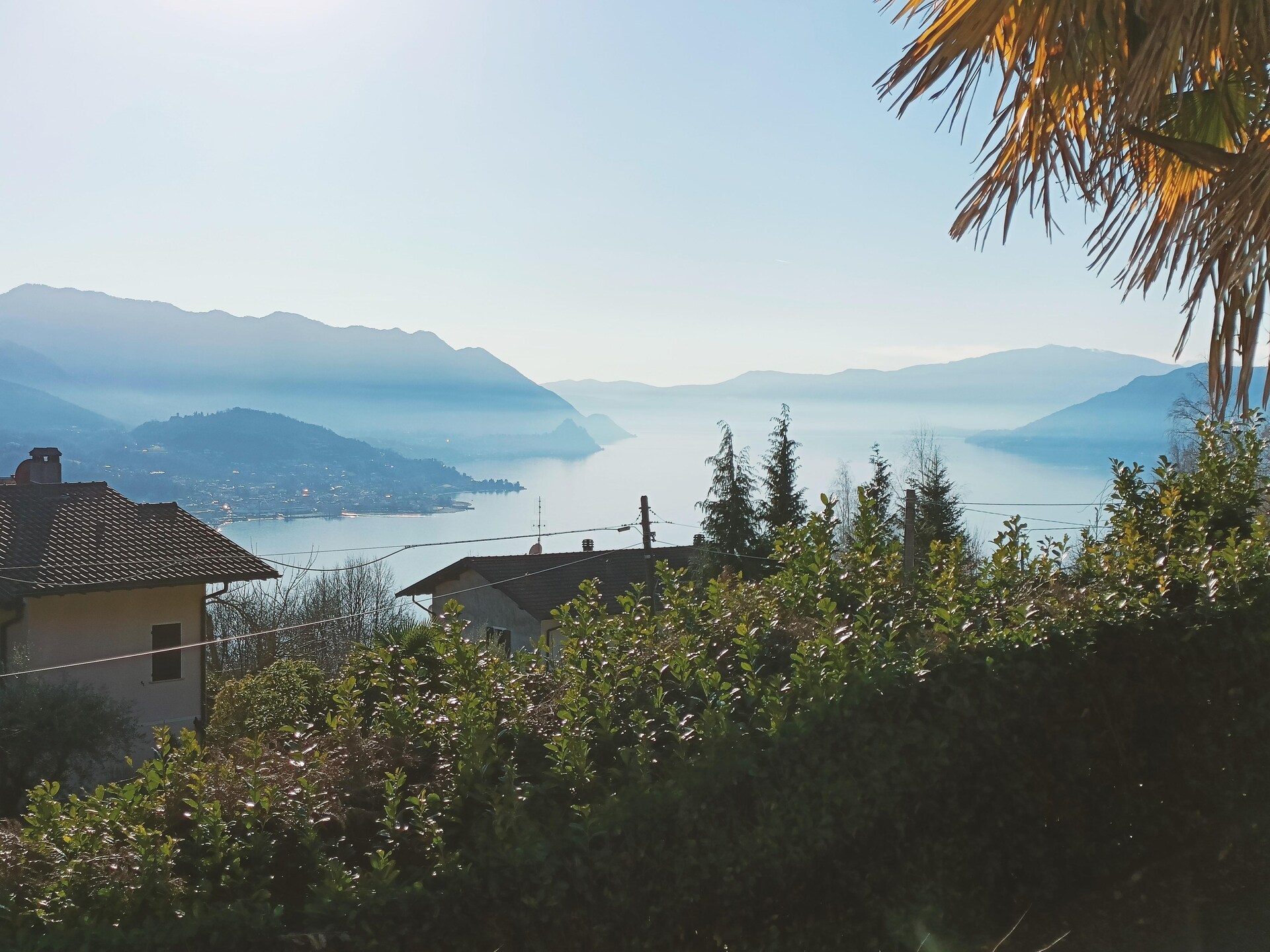 Vrijstaand vakantiehuis met uitzicht op zee en bergen nabij Luino - foto 6