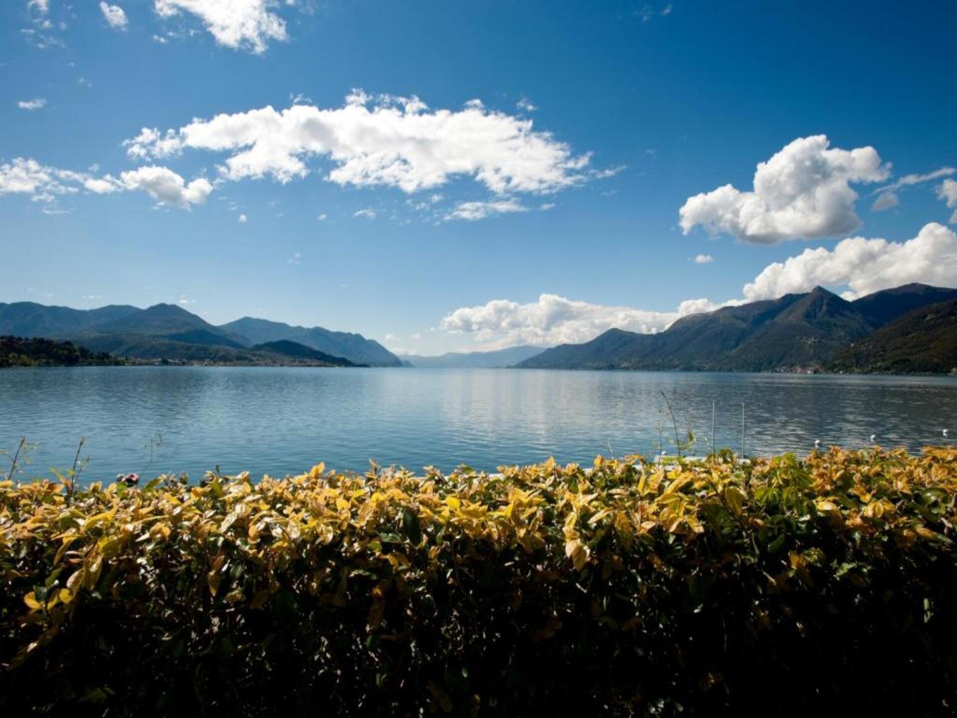 Vrijstaand vakantiehuis met uitzicht op zee en bergen nabij Luino - foto 25