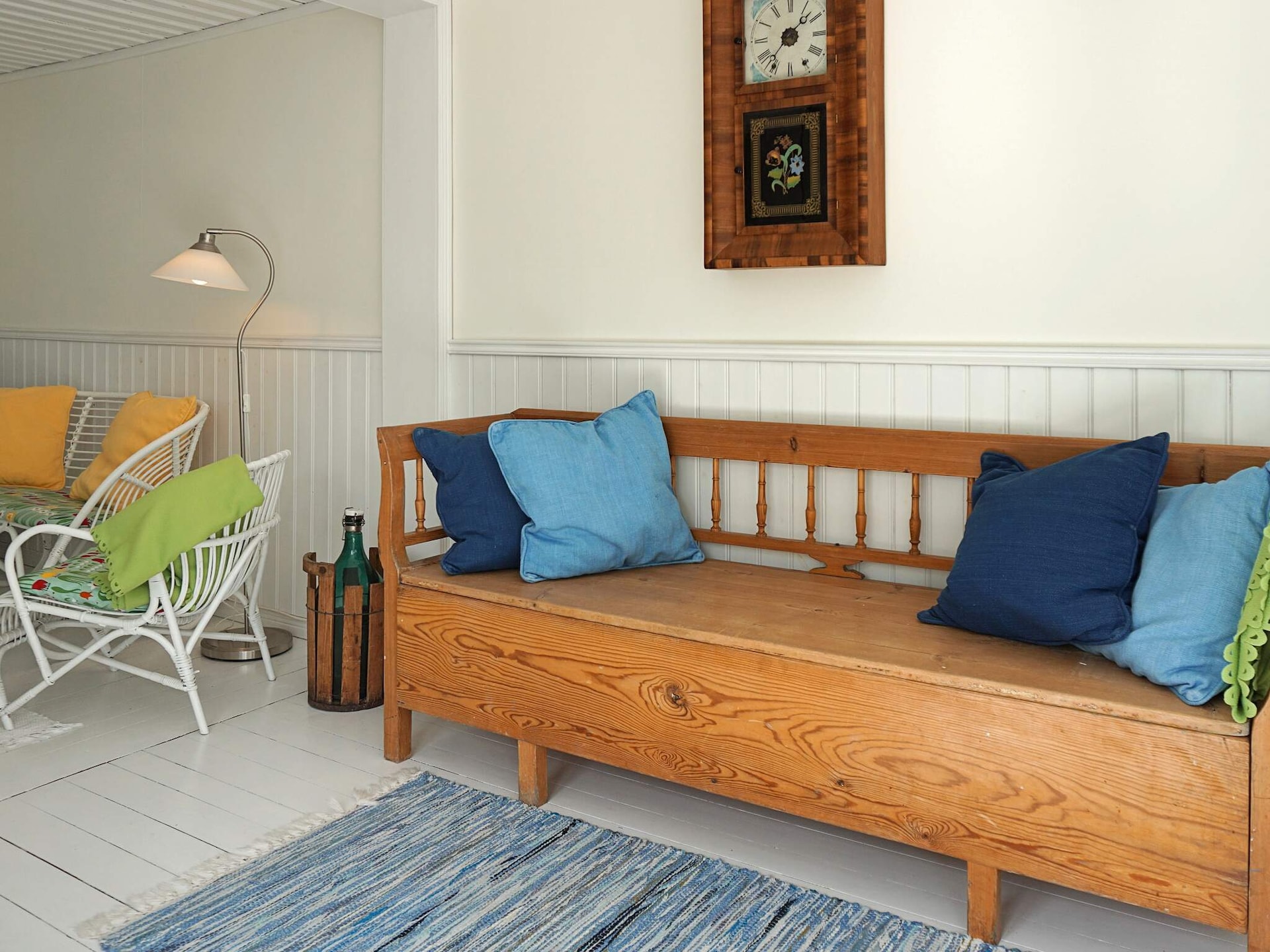 Vrijstaand vakantiehuis direct aan het Hjälmaren meer met privé roeiboot - foto 24