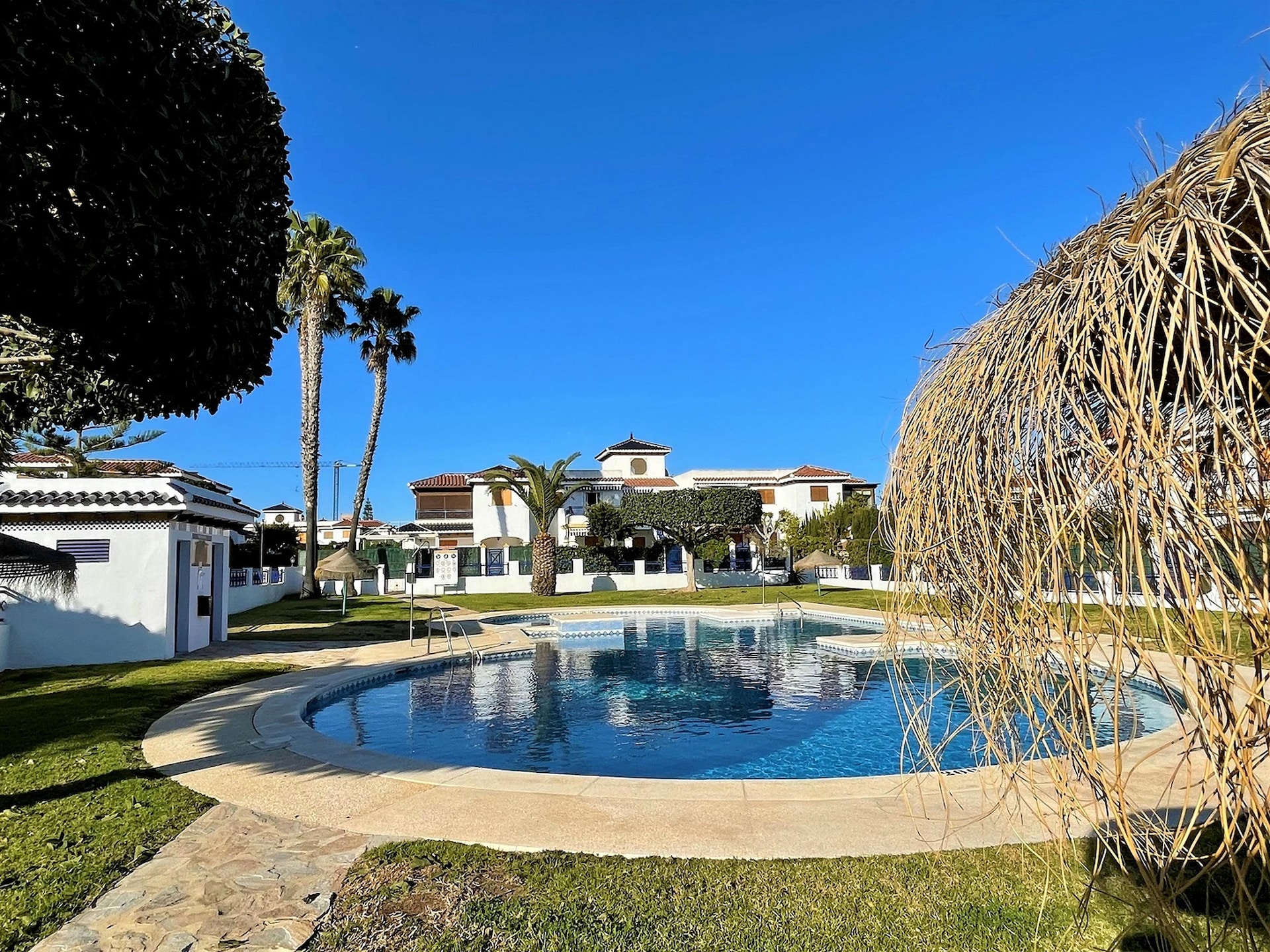 Zonnig appartement op loopafstand van Playa de Vera - foto 12