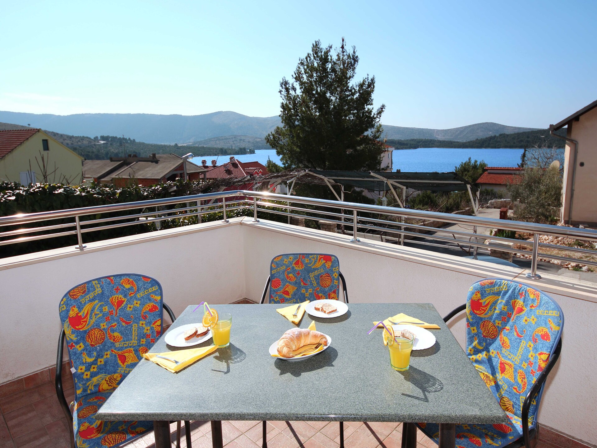 Appartement met terras op 100m van zee in Žaborić - foto 28