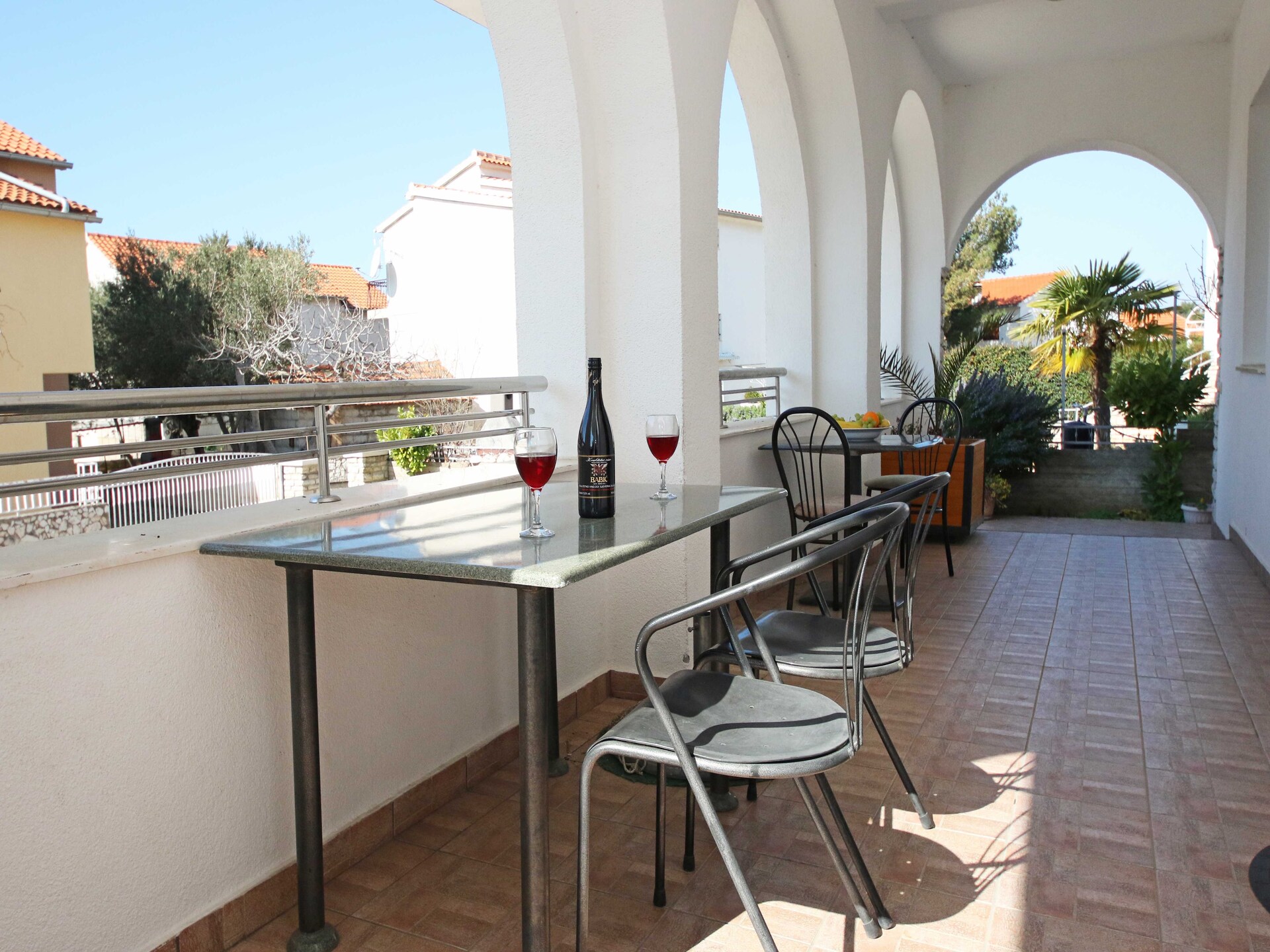 Appartement met terras op 100m van zee in Žaborić - foto 15