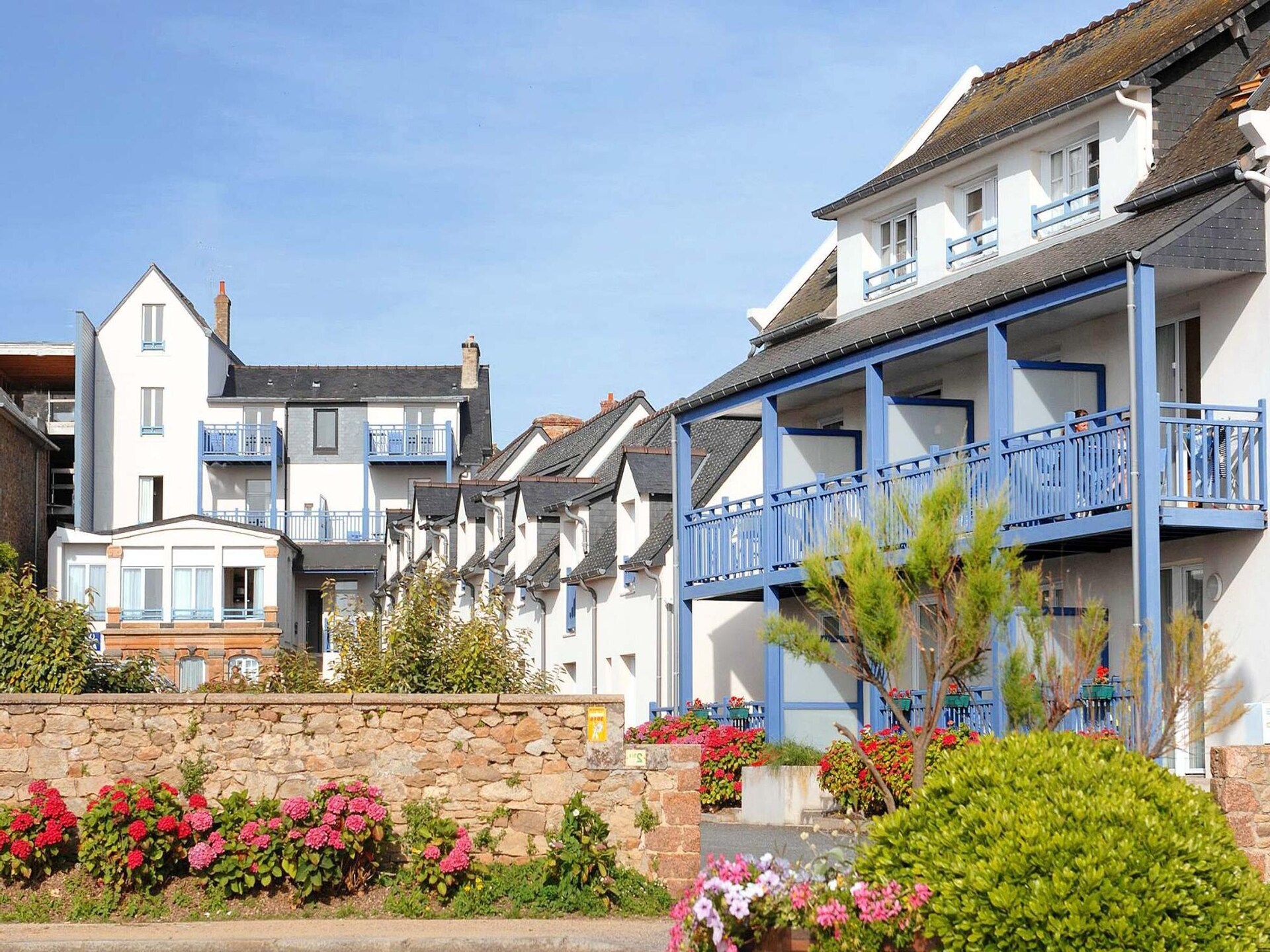 Knus appartement op 50 meter van het strand in Trégastel - foto 21