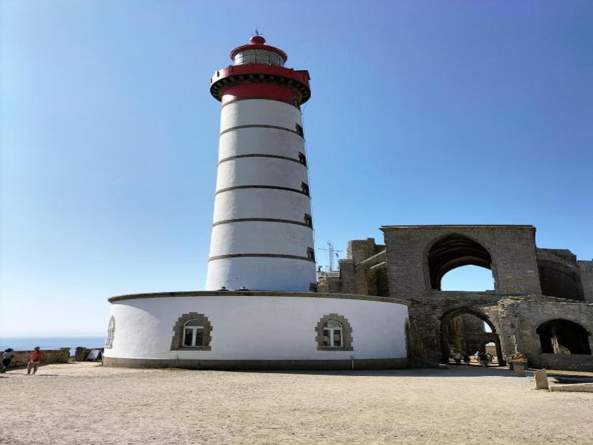 Appartement aan zee in Plougonvelin met balkon, vlakbij strand en Fort Bertheaume - foto 35
