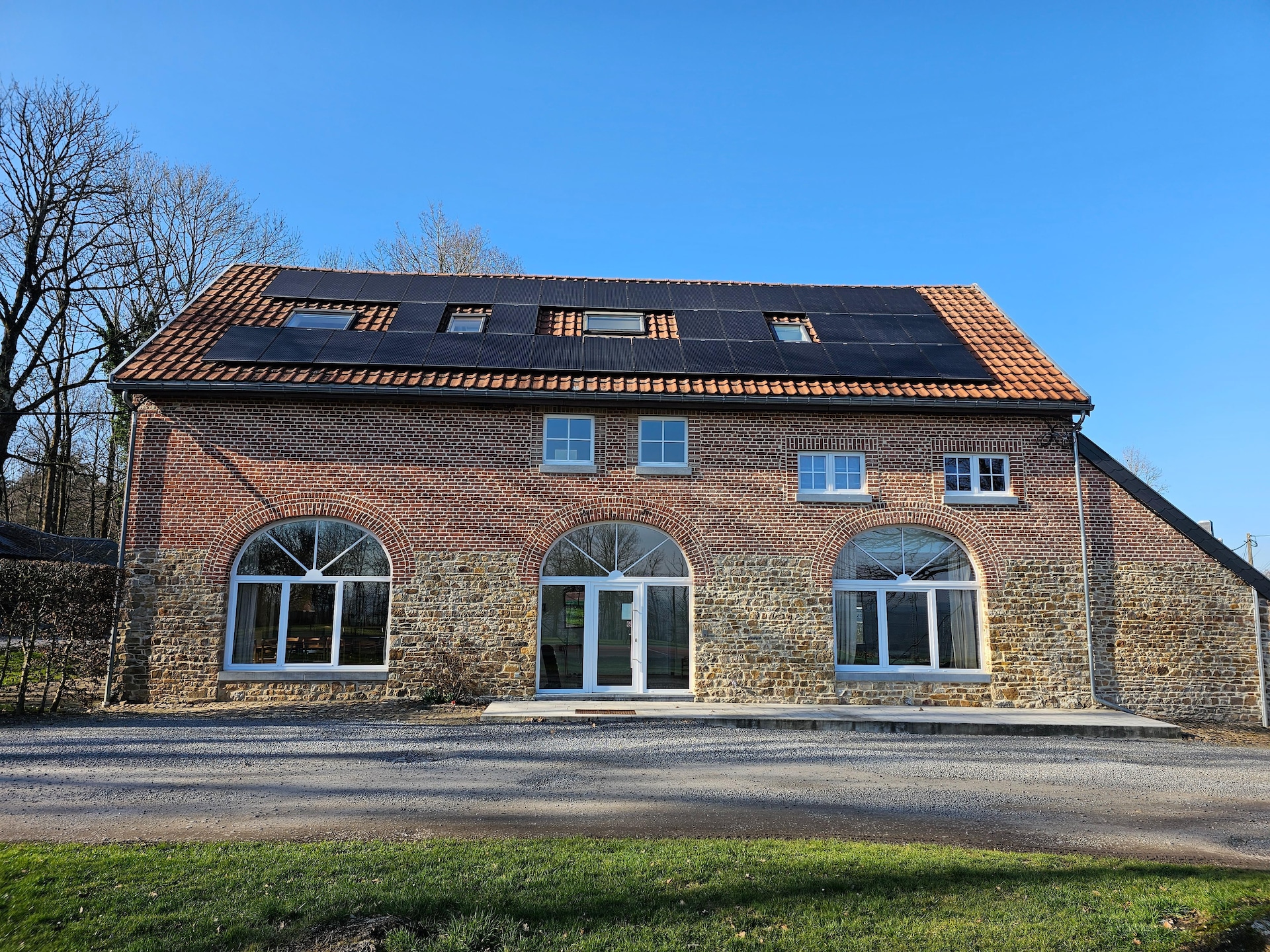 14-persoons vakantiehuis in gerestaureerde kasteelstal, Wallonie - foto 7