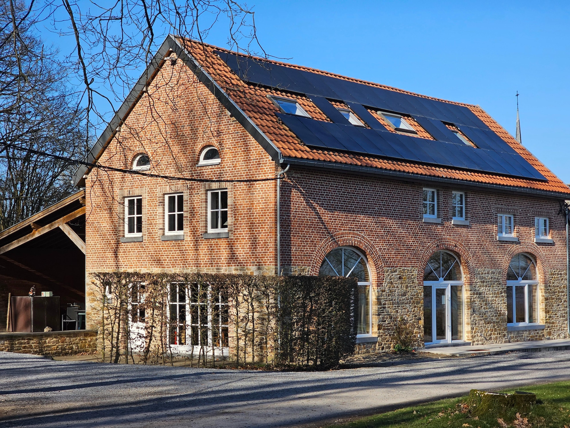 14-persoons vakantiehuis in gerestaureerde kasteelstal, Wallonie - foto 1
