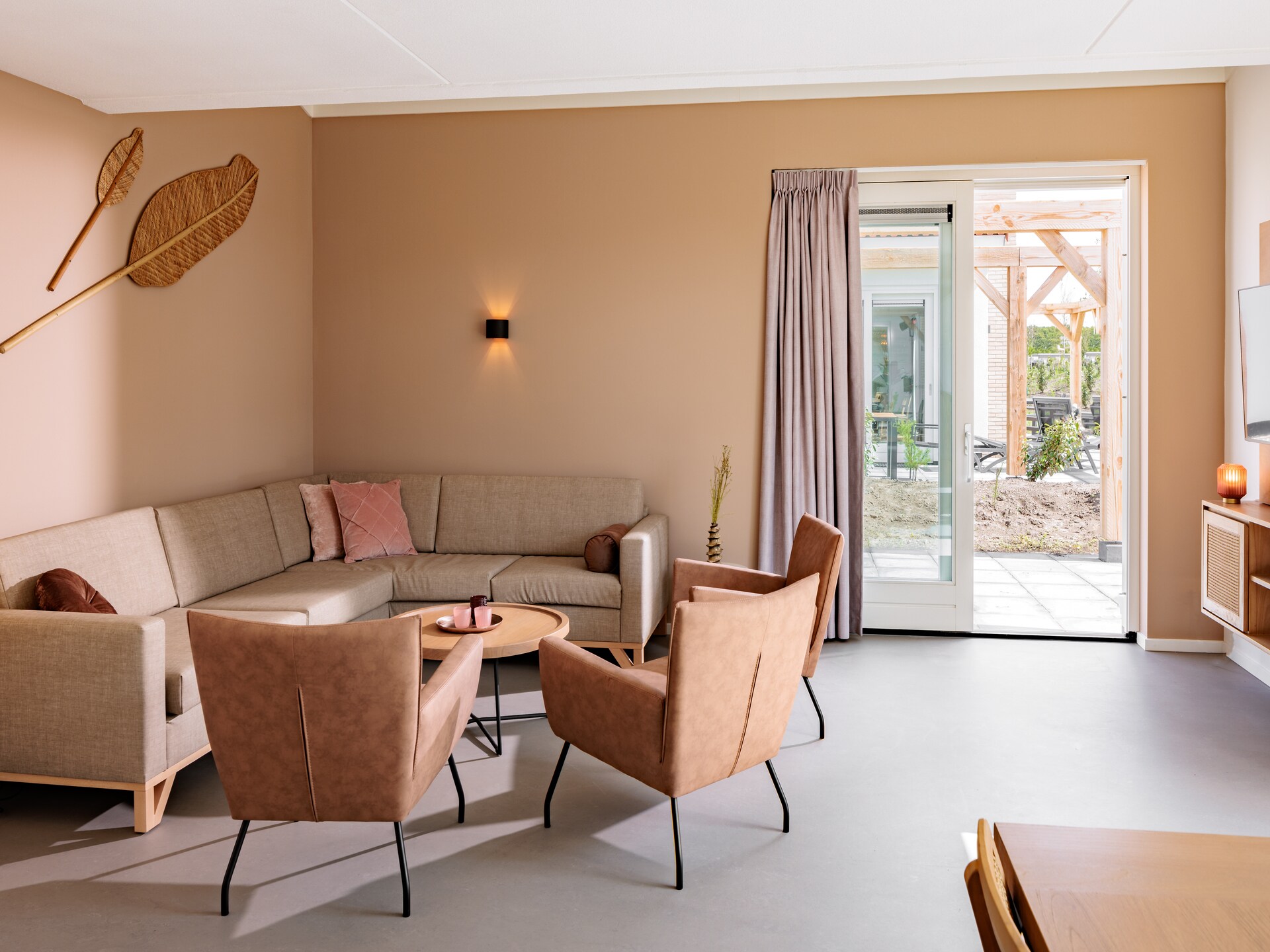 Modern vakantiehuis op autovrij Duinresort, 4,5 km van Noordzeestrand - foto 2