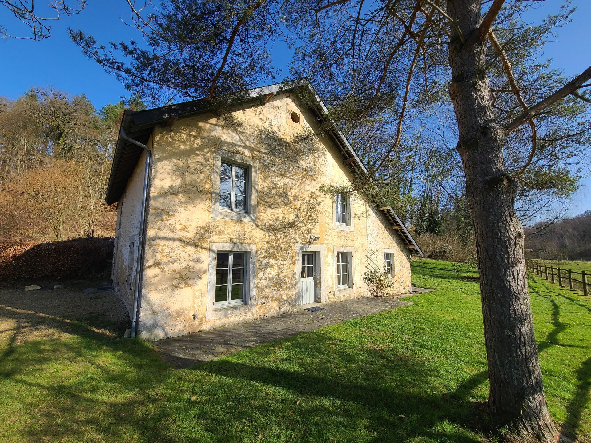 Historisch vakantiehuis Le Bocard in Florenville voor 6 personen - foto 1