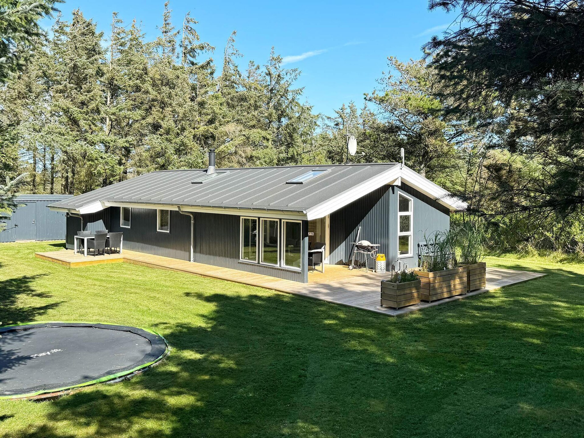 Ruim vakantiehuis op groot omheind perceel, 700m van strand in Nr. Lyngby - foto 1