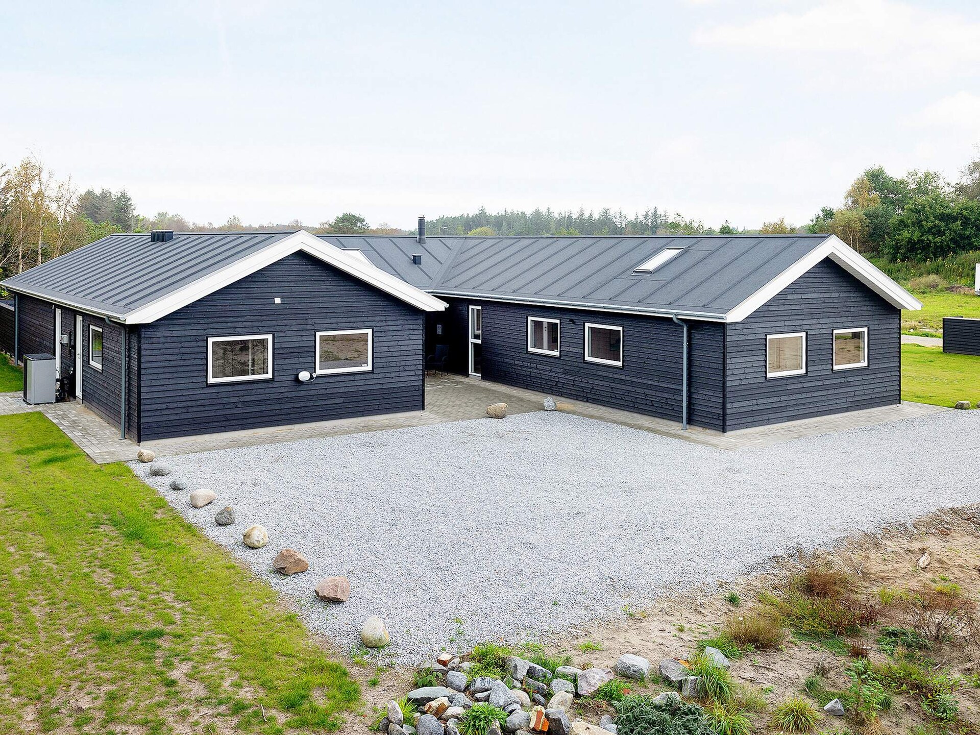 Op 350 m van zee: ruim vakantiehuis in Ålbæk voor 18 personen - foto 4