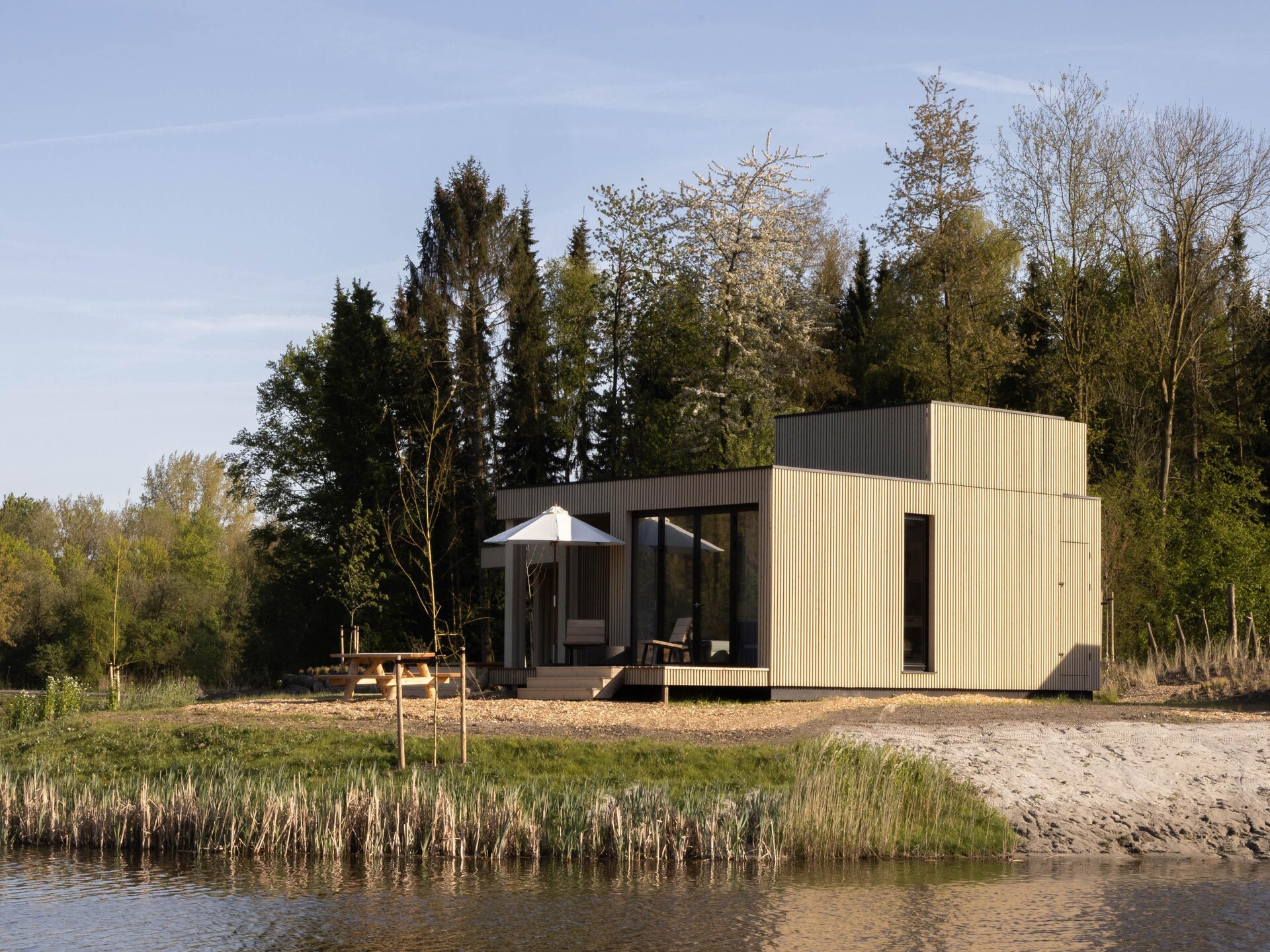 Luxe vakantiehuis met bubbelbad en sterrenkamer in Zeewolde - foto 5