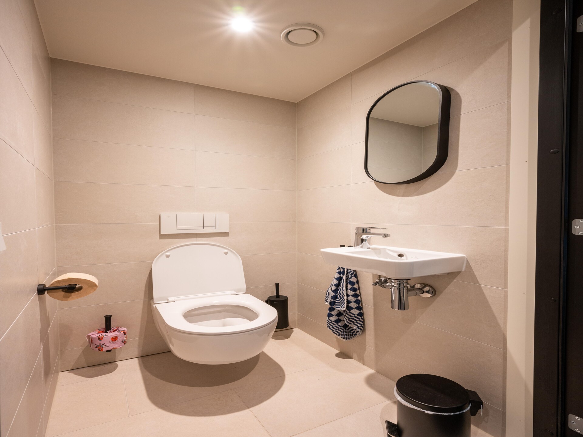 Luxe vakantiehuis met bubbelbad en sterrenhemel-slaapkamer aan het Veluwemeer - foto 14