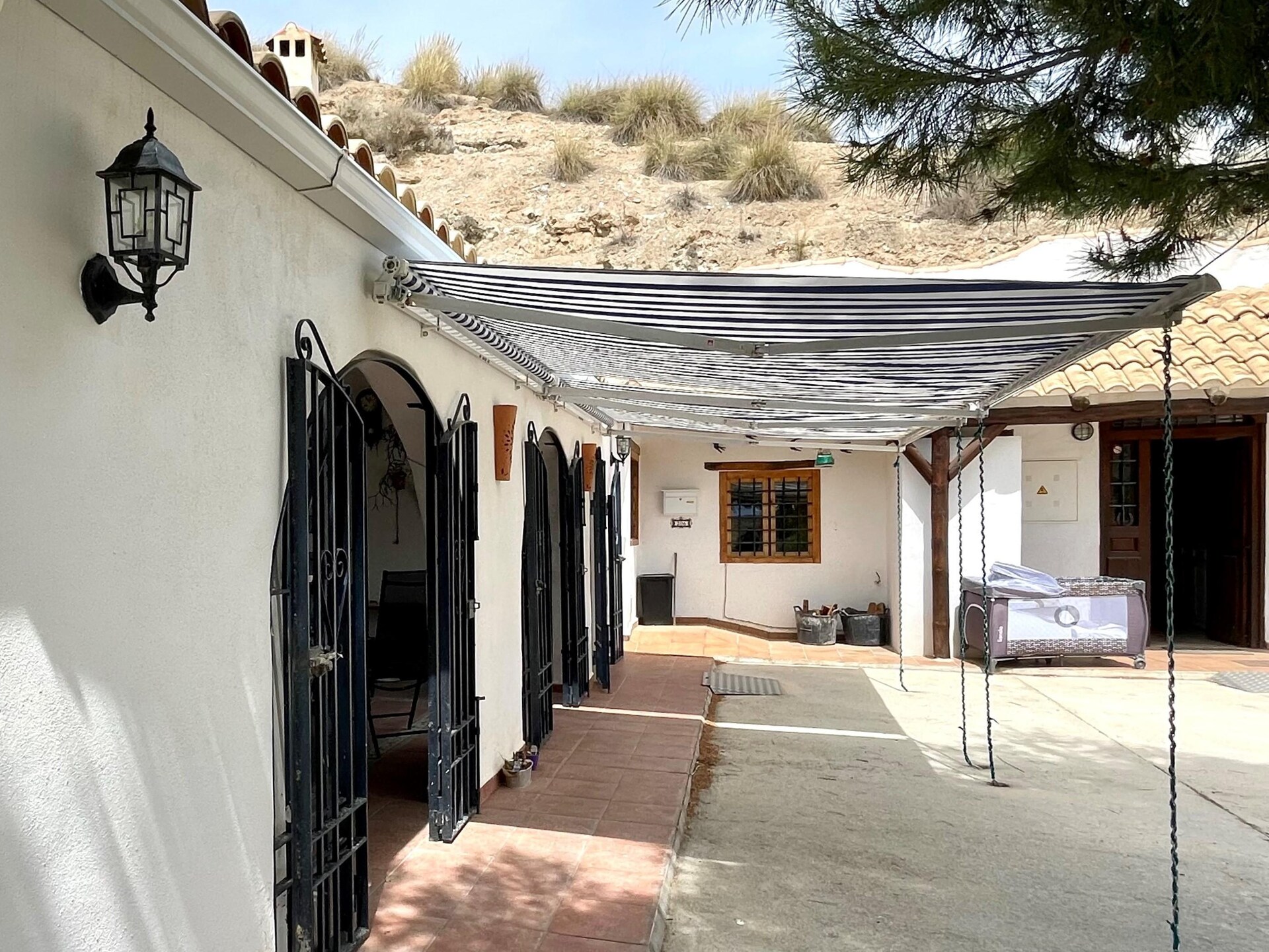 Uniek grothuis Casa Ed op het Spaanse platteland bij Cúllar - foto 9