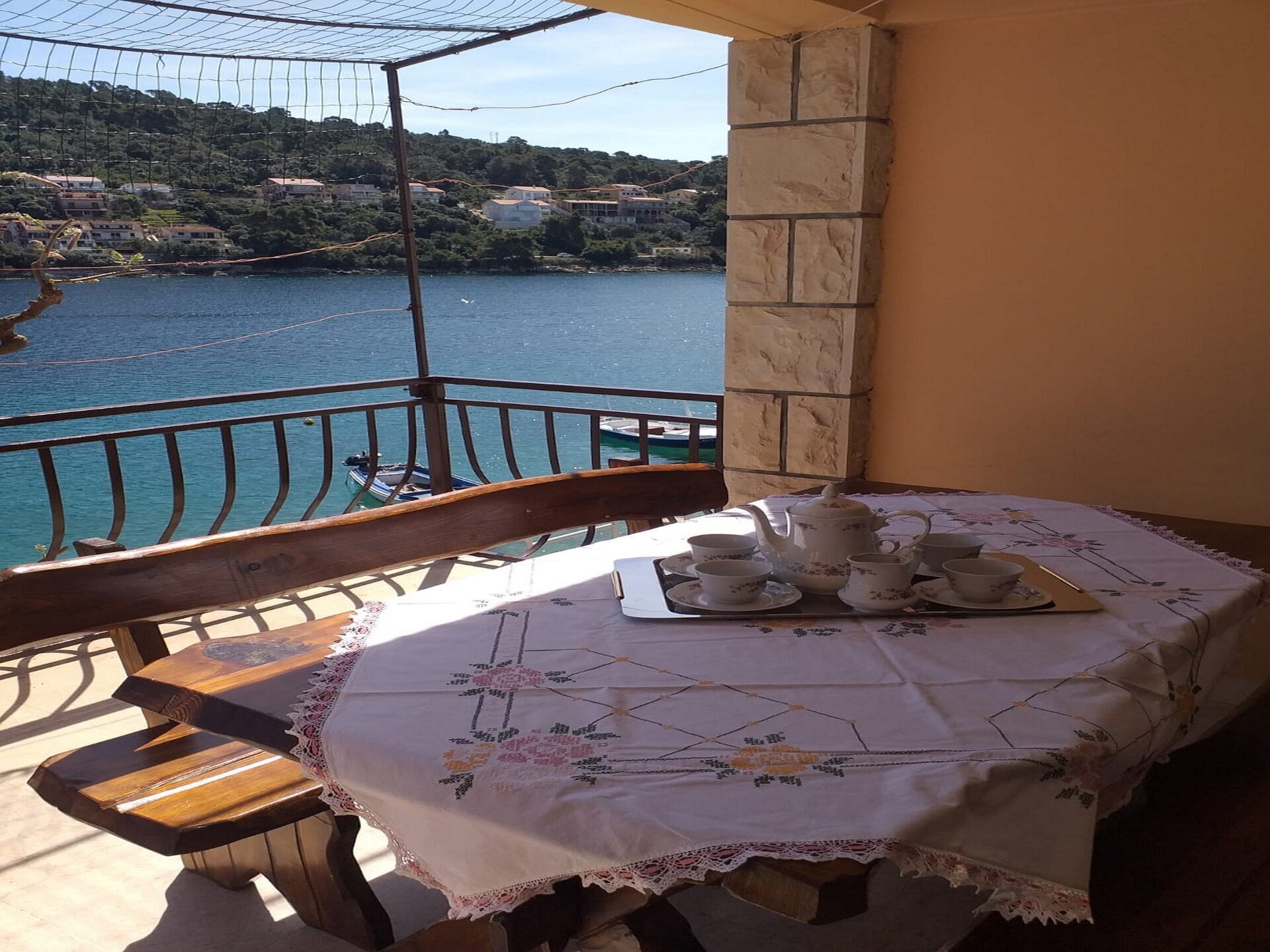 Ruim appartement met balkon en zeezicht in Smokvica – vlakbij het strand - foto 19
