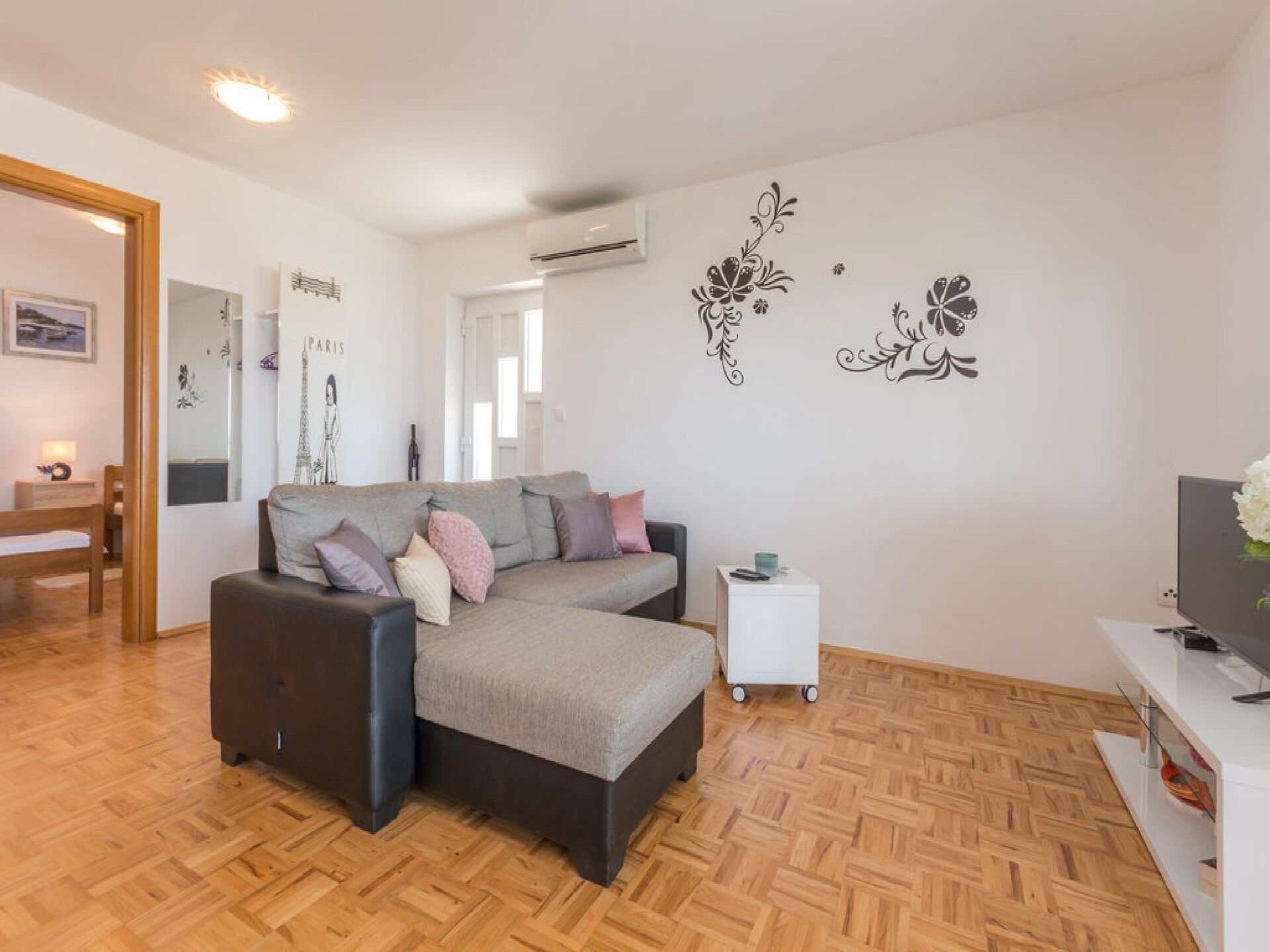 Aan het strand: Ruim appartement met zeezicht in Pasman - foto 7