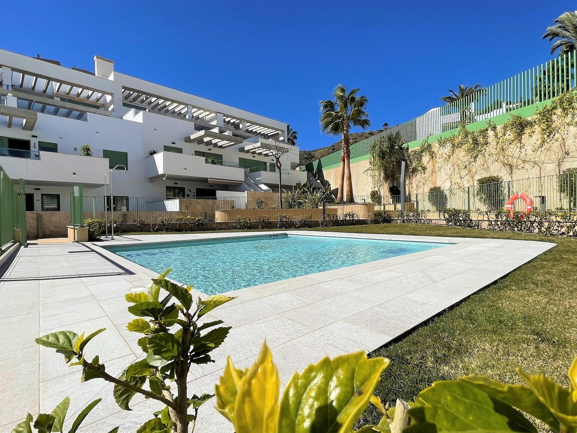 Elegant designappartement met terras op 100m van strand Mojácar - foto 1